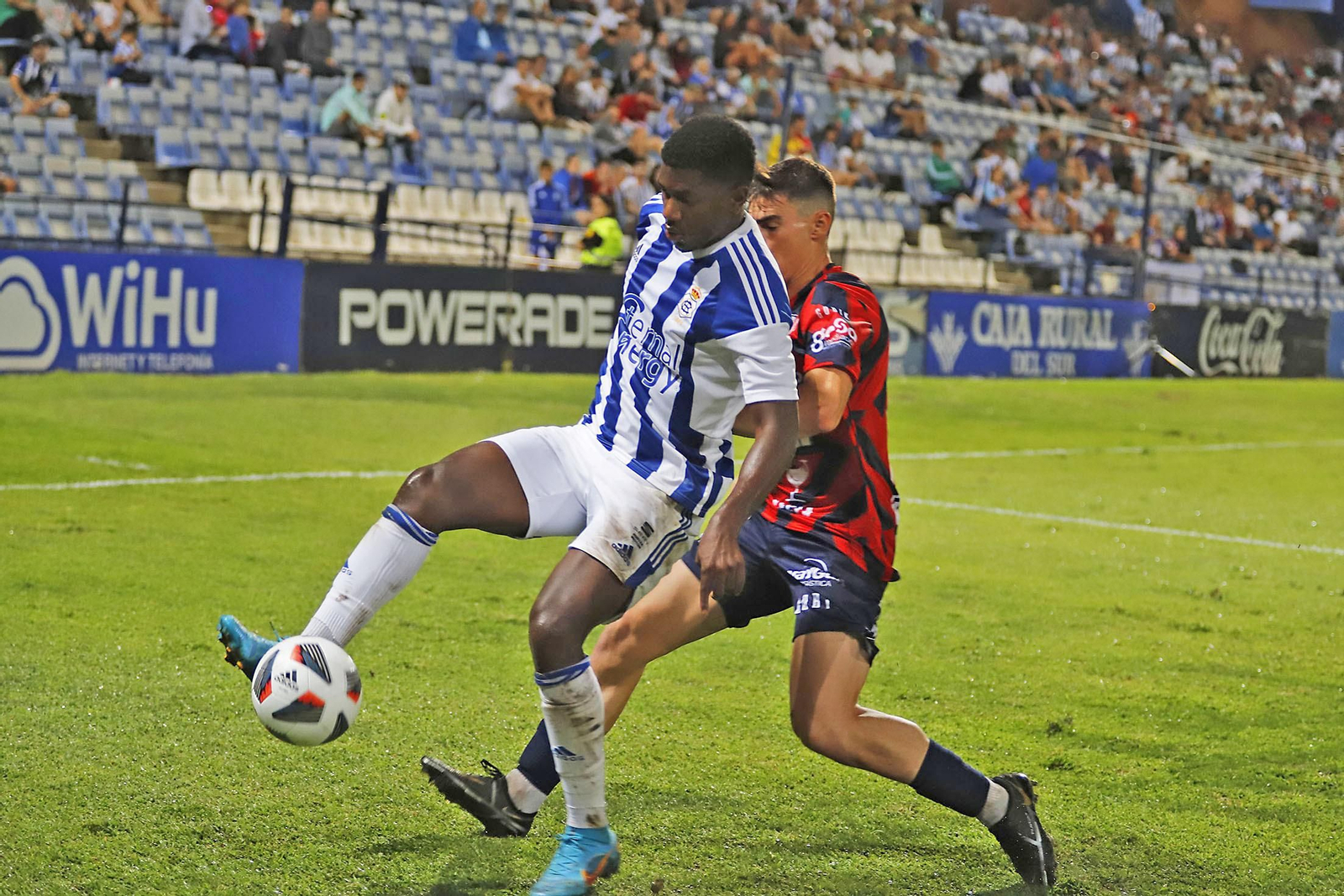 Imágenes del partido entre el Recreativo de Huelva y Yeclano