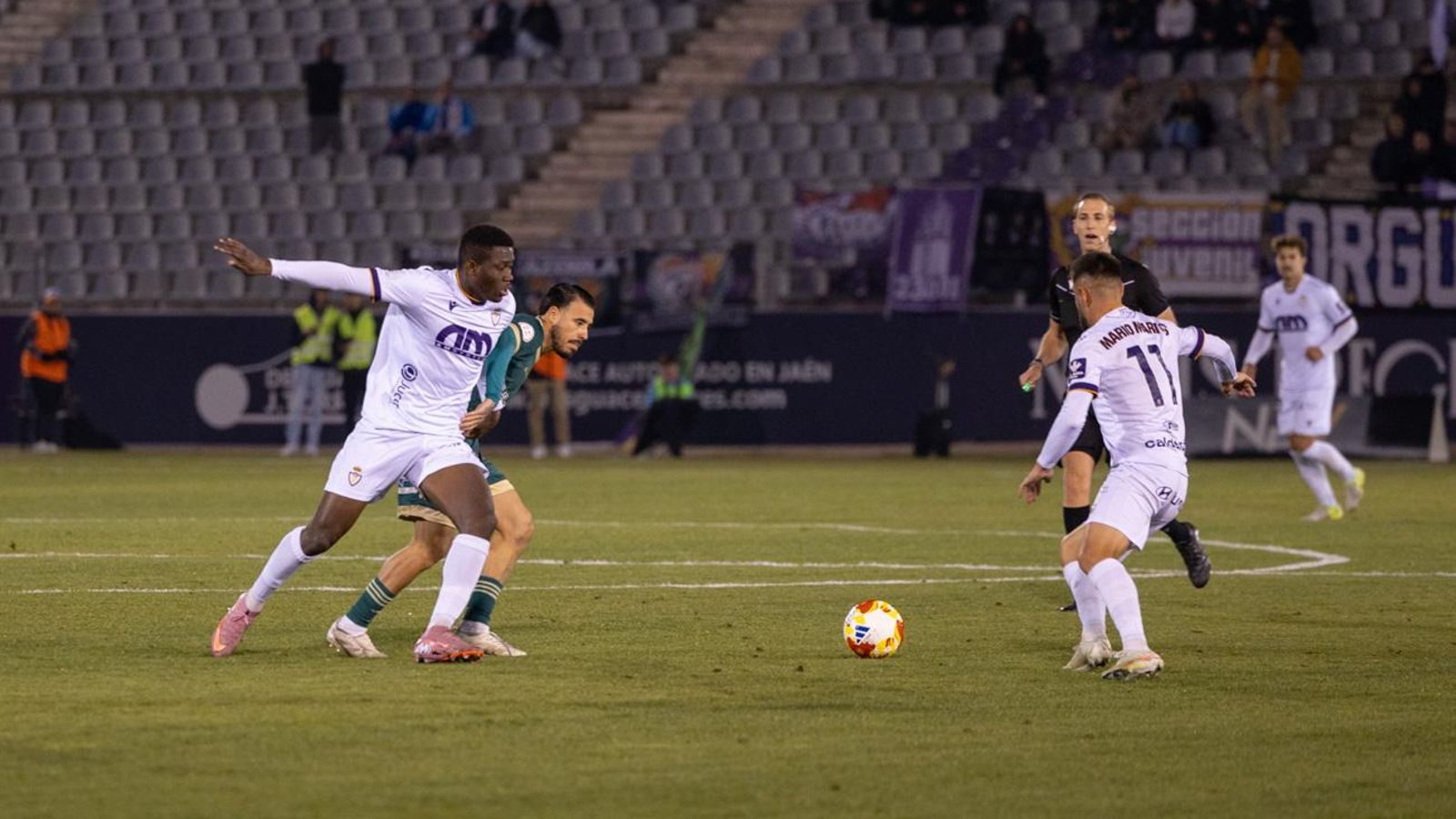 Mario Martos y Sako fueron dos de los revulsivos del conjunto blanco.