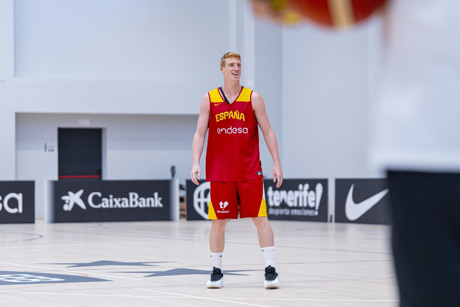 El primer entrenamiento de España con Mario Saint-Supéry y Alberto Díaz