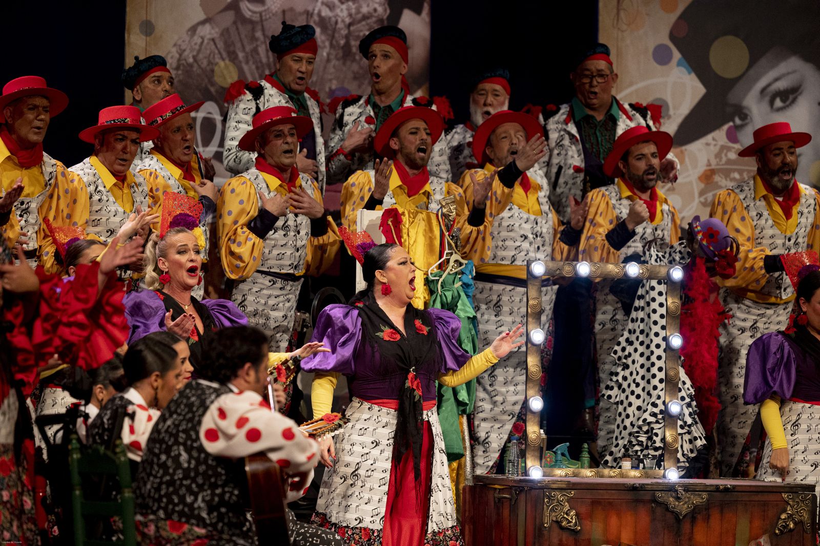 Coro 'El baúl de la Piquer'