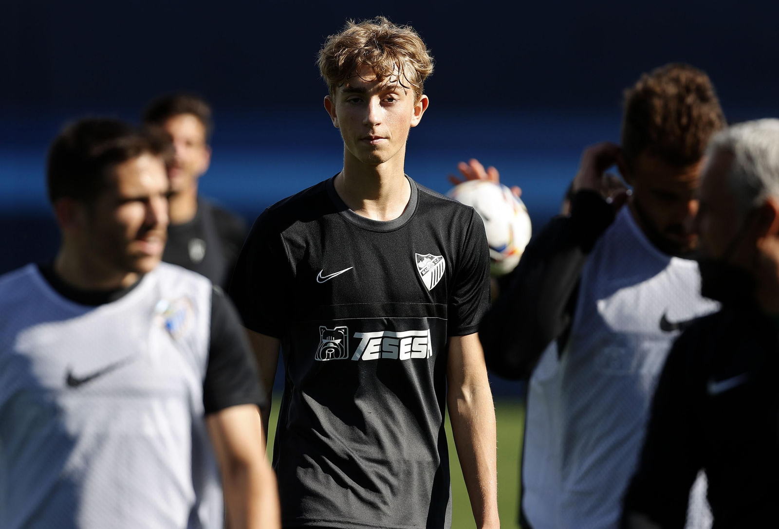 Dean Huijsen, en un entrenamiento del Málaga CF Dean Huijsen, en un entrenamiento del Málaga CF