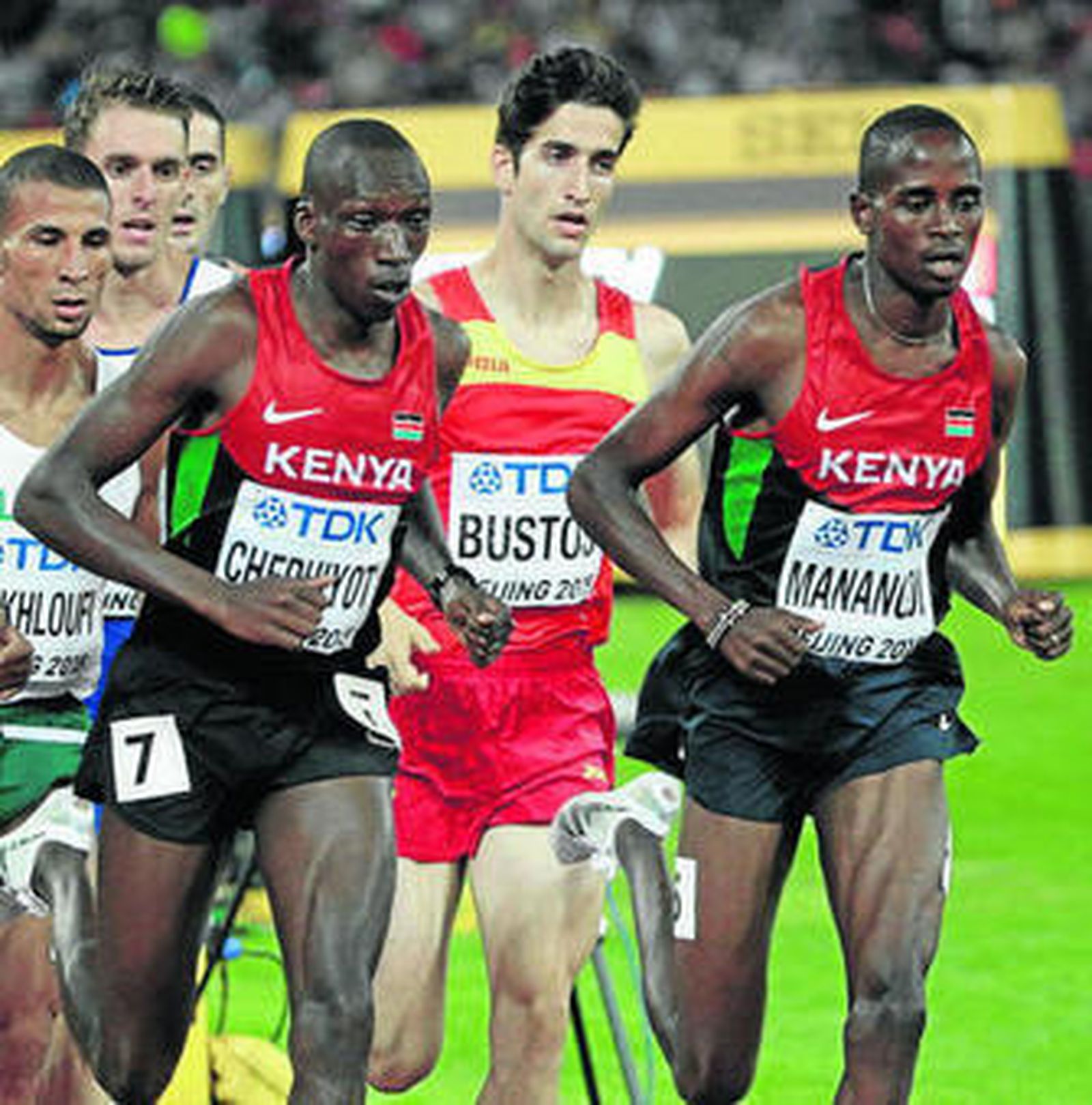David Bustos, en su semifinal del 1.500.