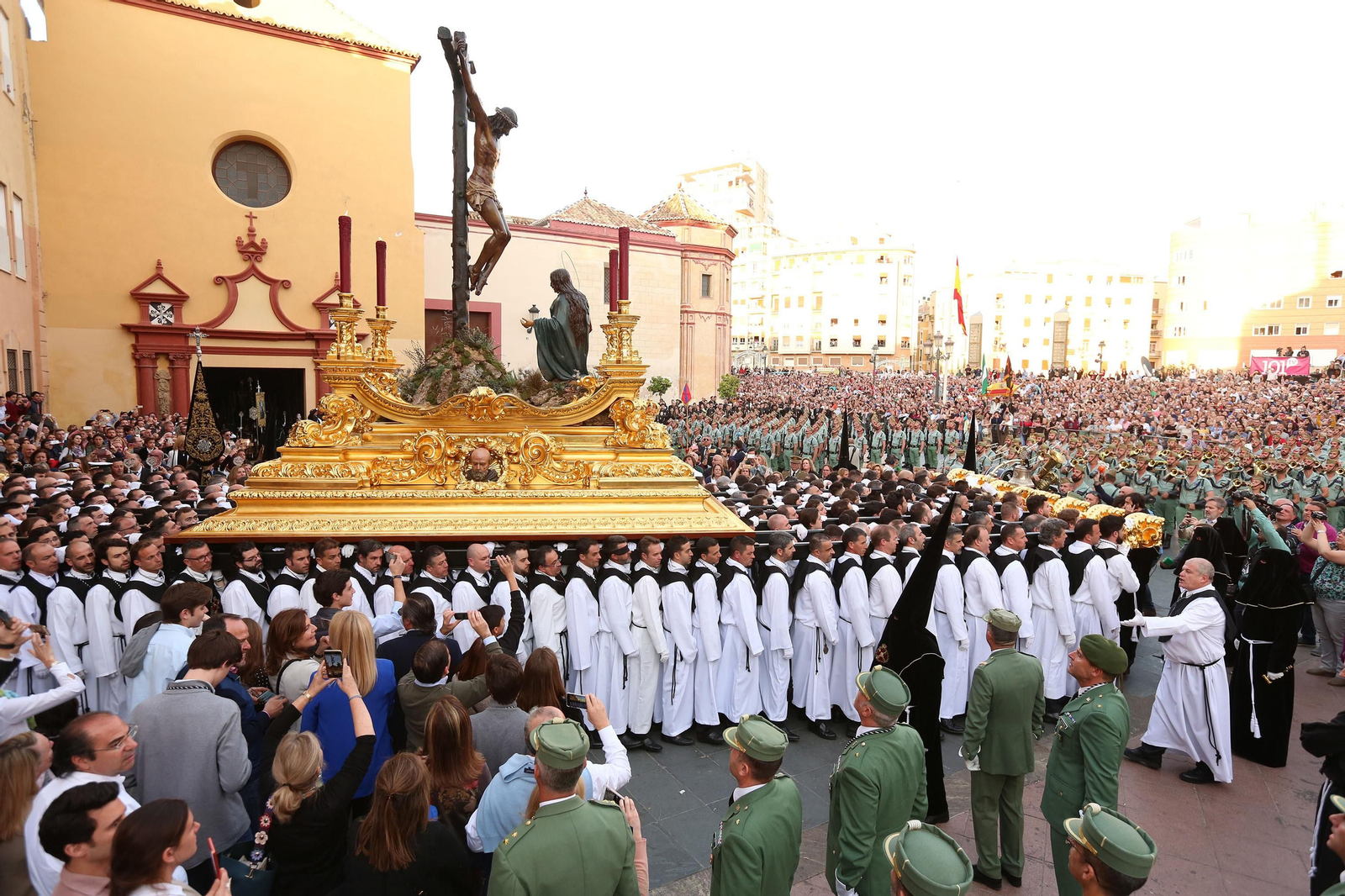Salida del Cristo de la Buena Muerte en 2018.