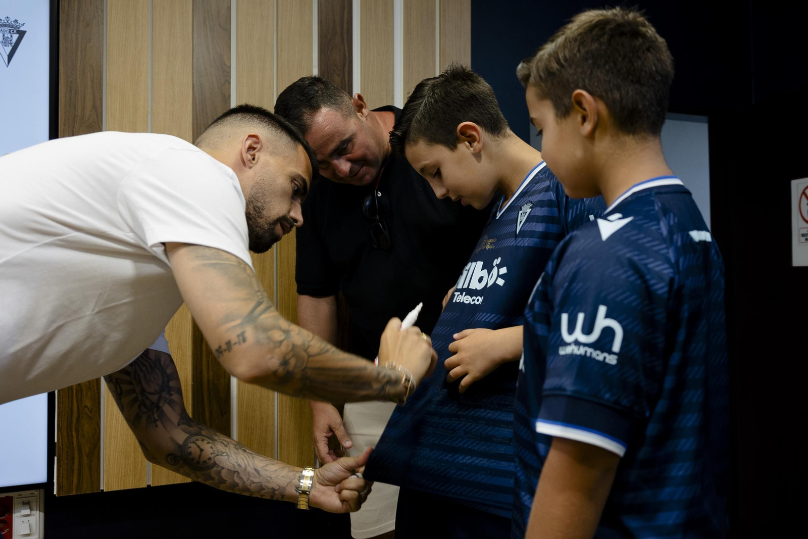 Imágenes de la presentación de Suso como jugador del Cádiz C.F.