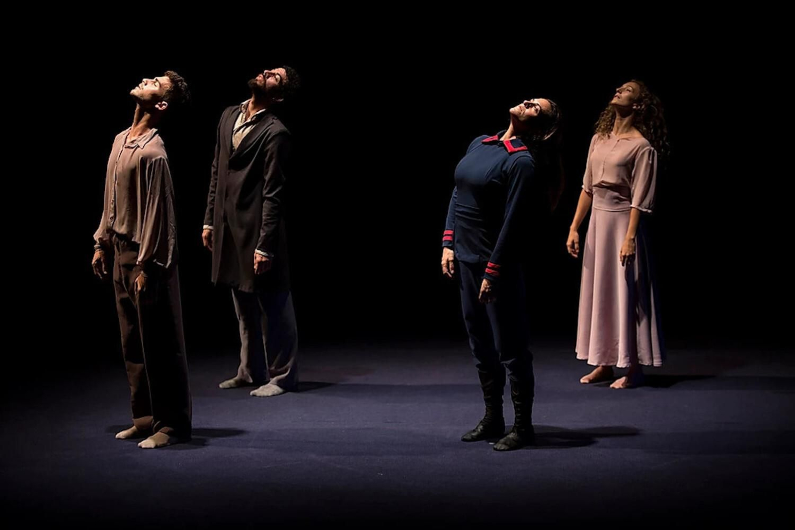 Un instante de la representación de la obra que se presentará este fin de semana en Las Cocheras del Puerto.