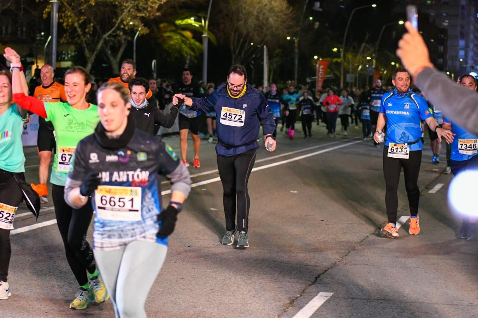 En imágenes: búscate en tu llegada a meta de la Carrera de San Antón 2025 (12)