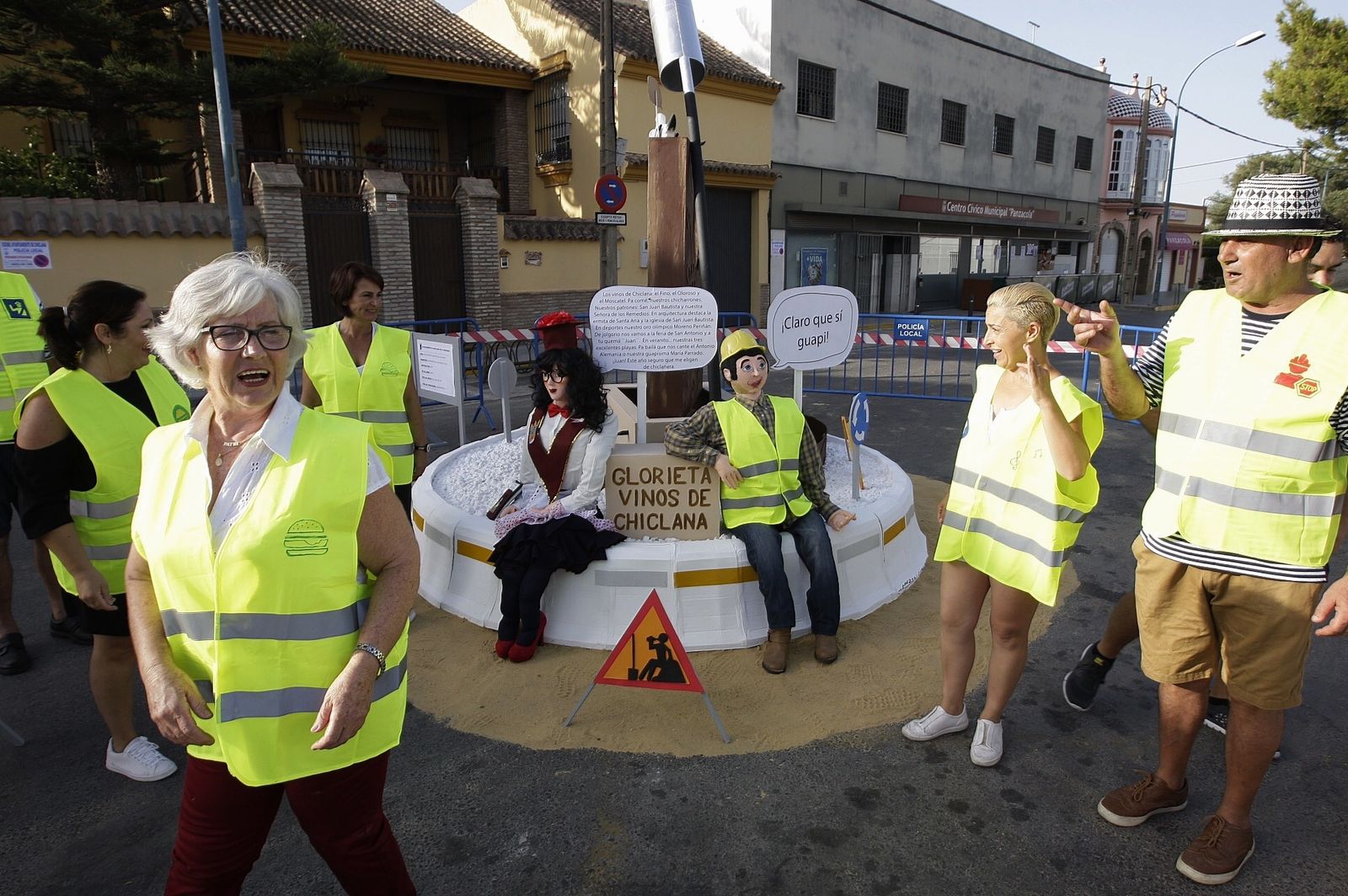 El centro cívico de Panzacola, el mejor Juan y Juana