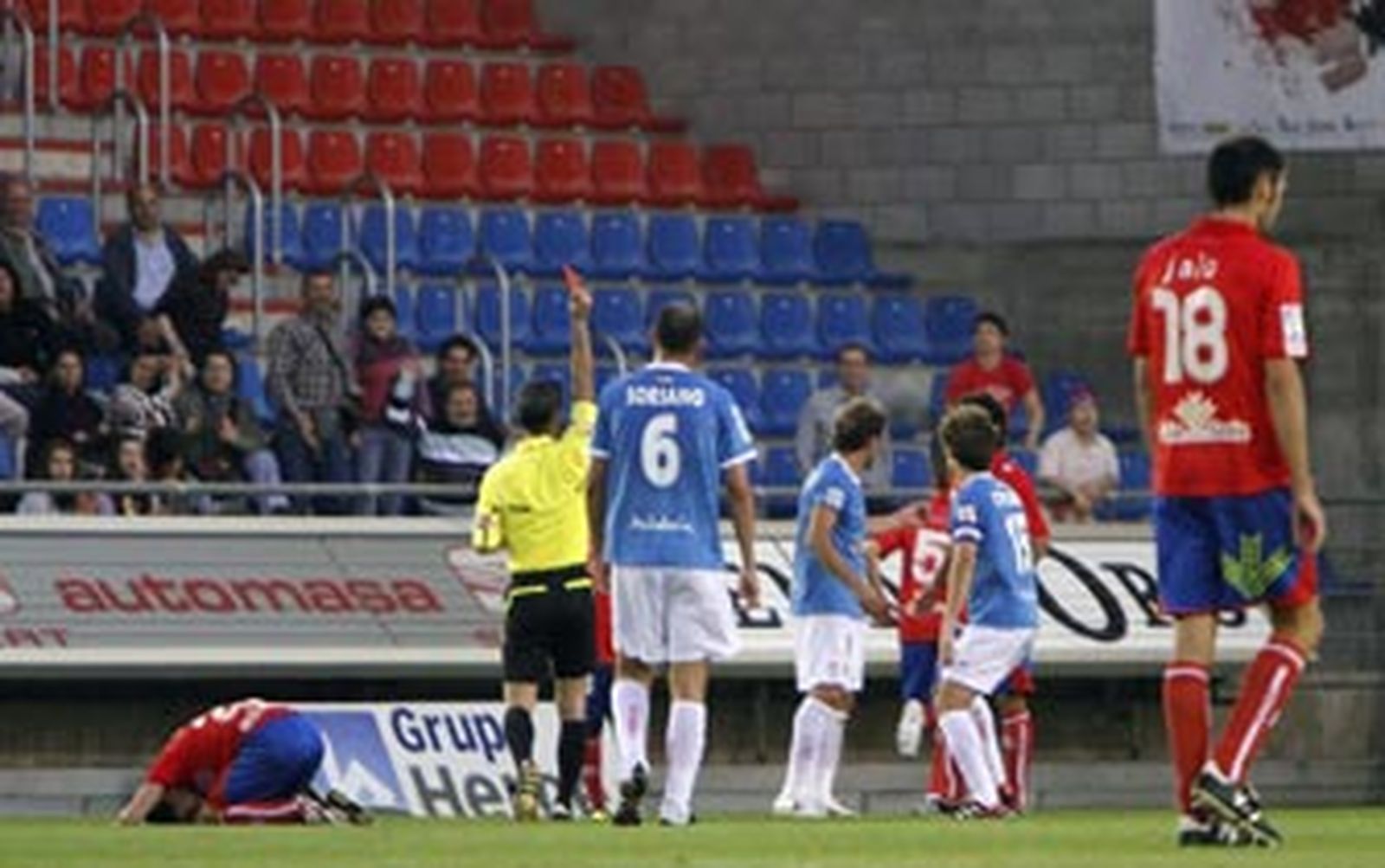 Un olmo seco y podrido en Soria (1-0)
