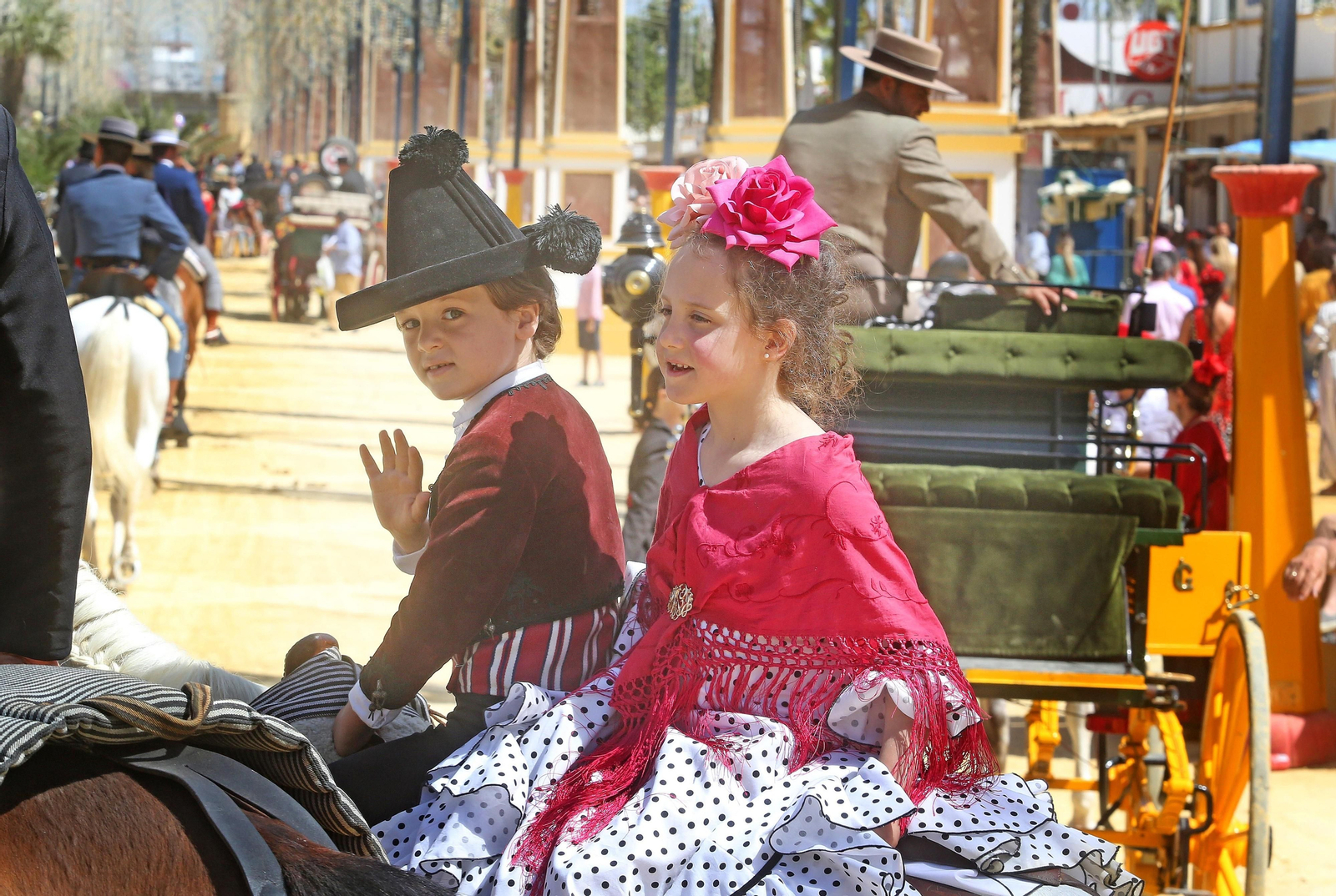 Imágenes del Viernes de Feria
