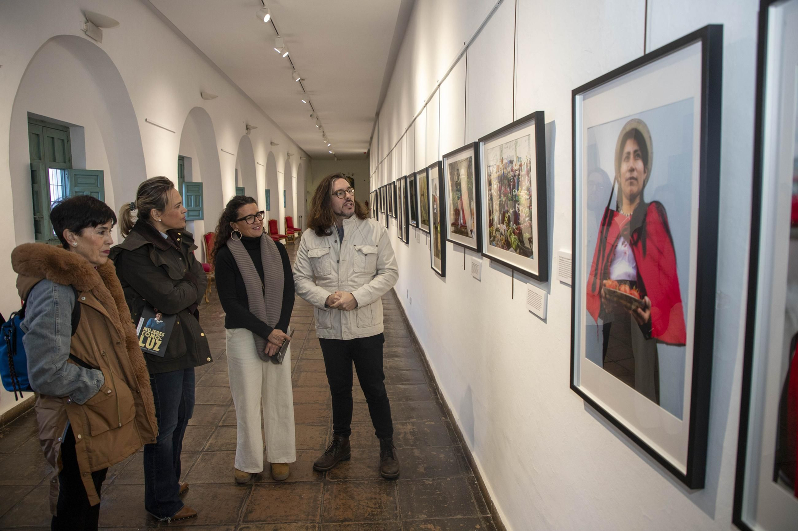Inauguración de la exposición 'Mujeres como la luz' en el Palacio de la Merced de Córdoba.