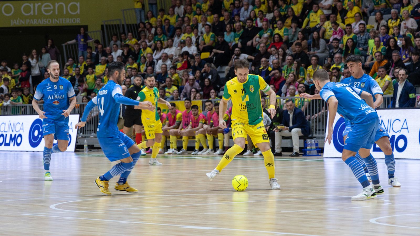 La visita al Viña Albali Valdepeñas, uno de los retos que afronta la escuadra jiennense.