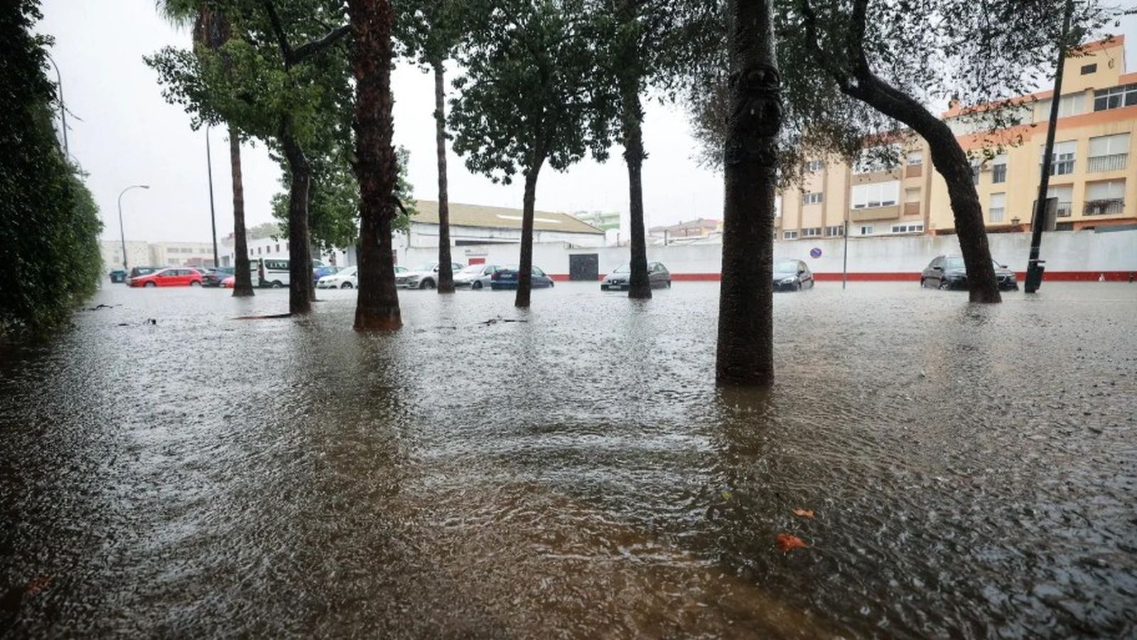 Imagen de archivos del entorno de la Barriada Bazán inundado por las lluvias.