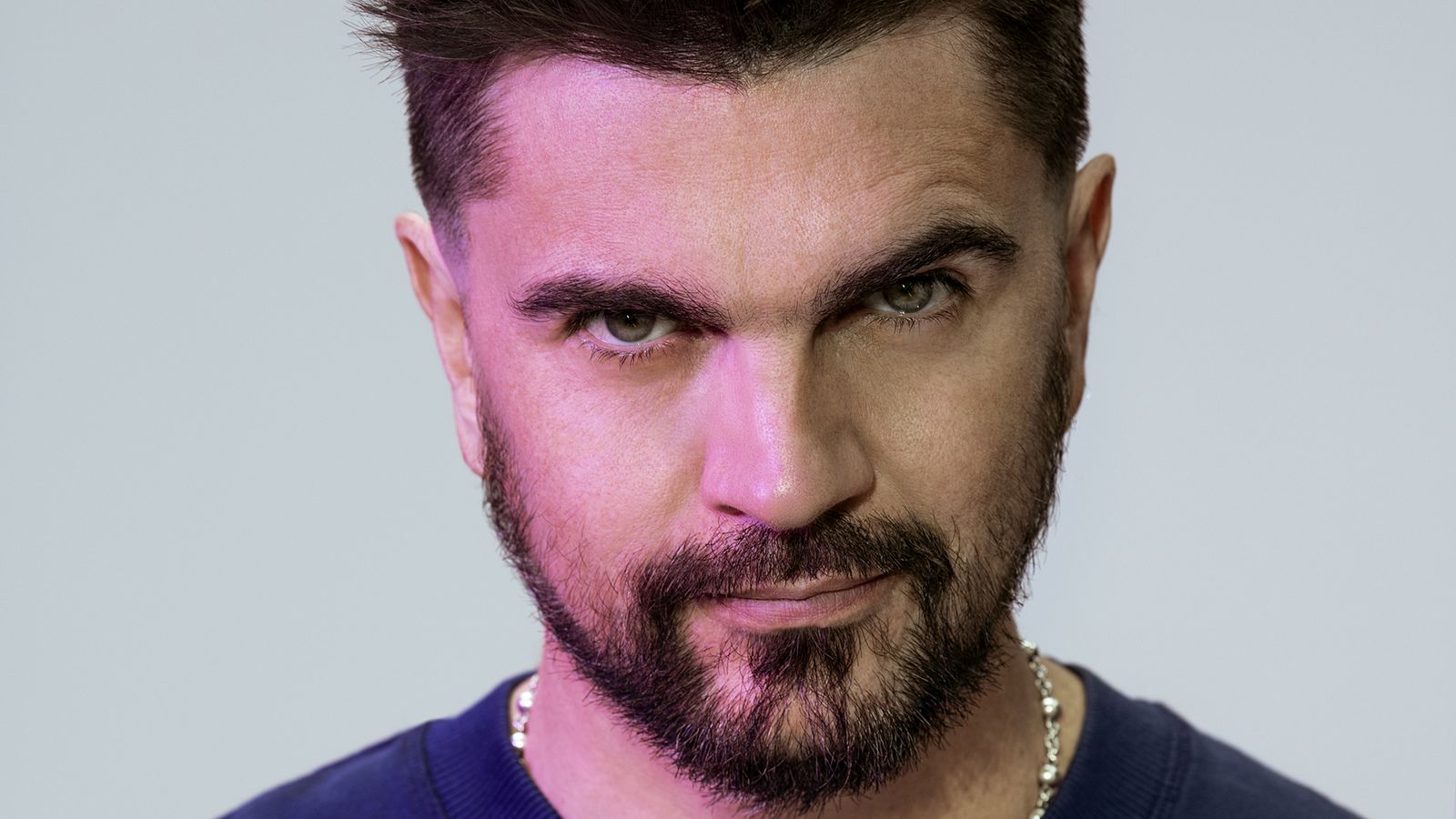 Juanes.
