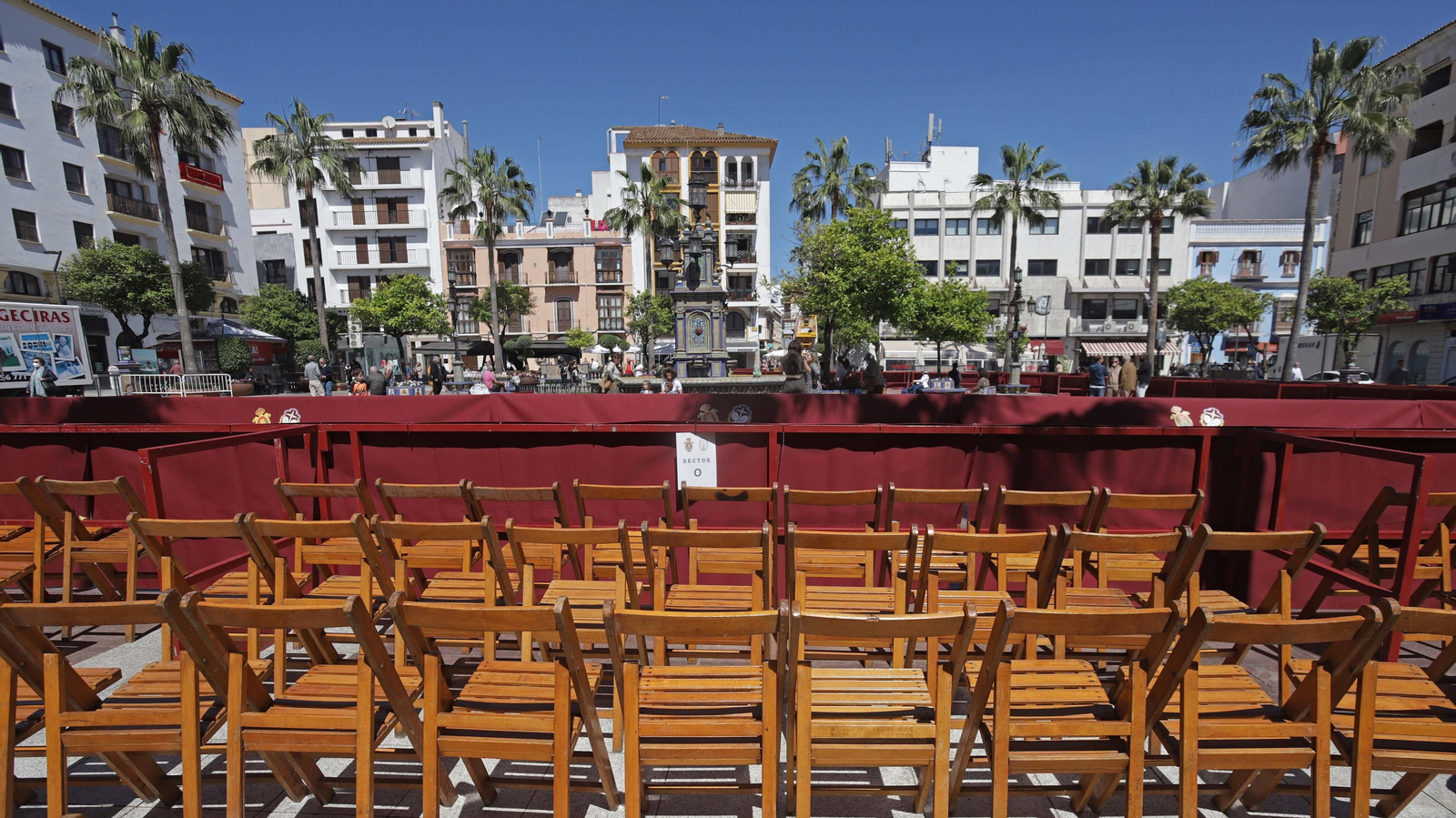 Preparativos para la Semana Santa en Algeciras en 2022.