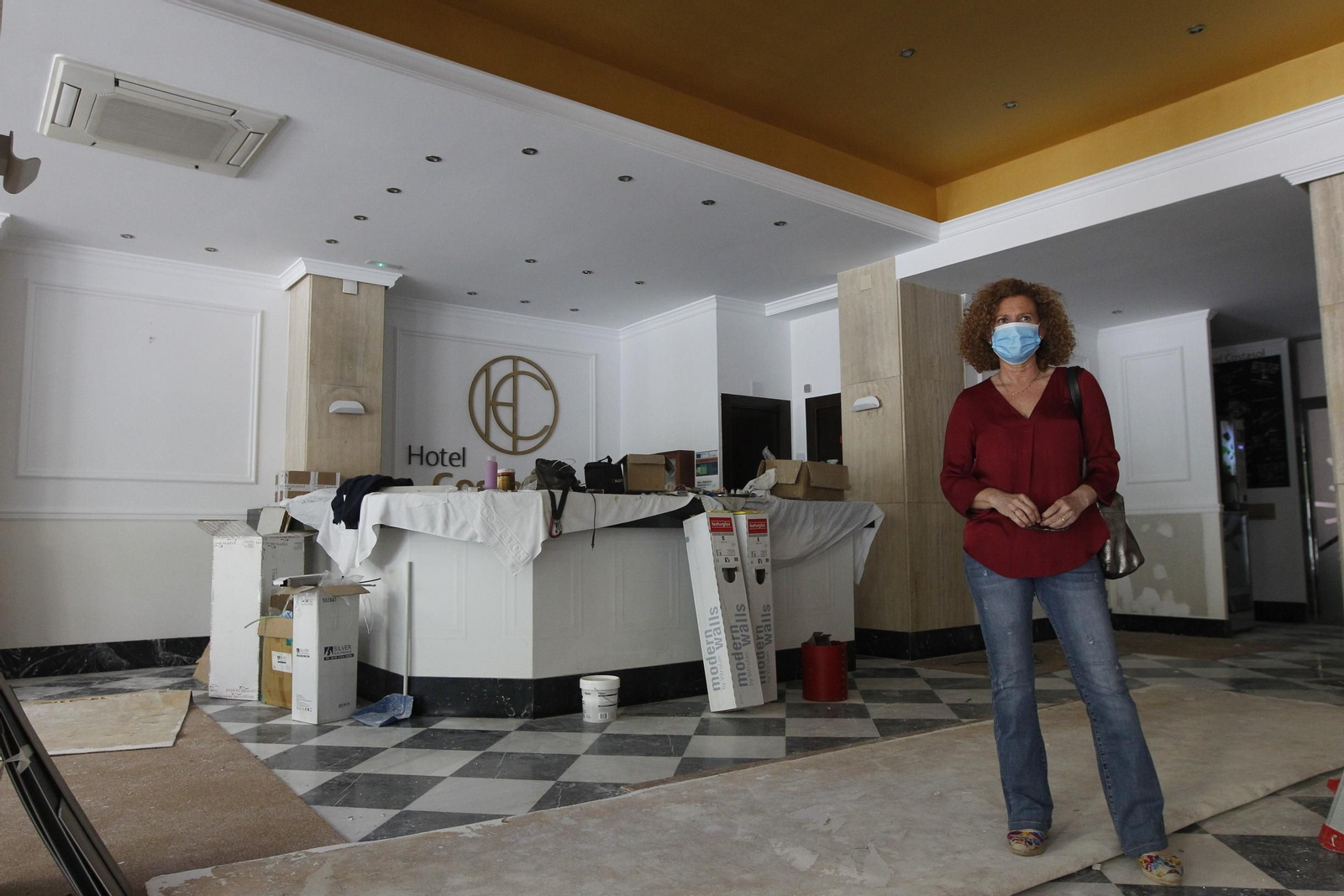 Primer día de apertura de la hostelería en Almería. Coronavirus-COVID-19