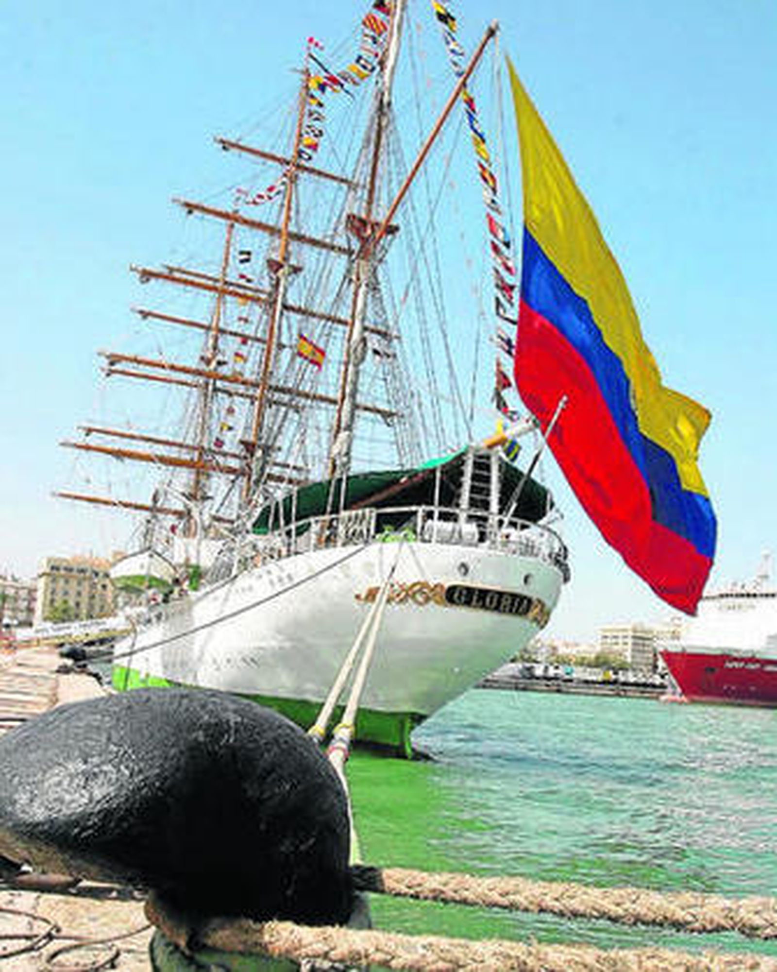 La nave 'Gloria',  insignia de la armada colombiana.