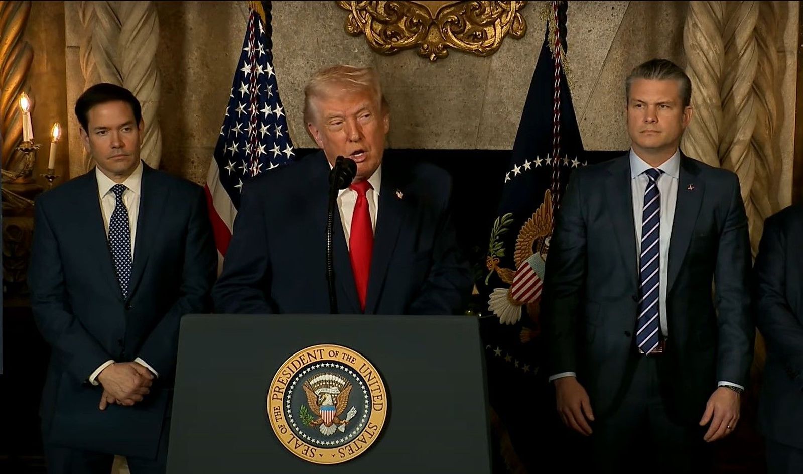 El presidente de Estados Unidos, Donald Trump, amenaza a Maduro y a Petro.