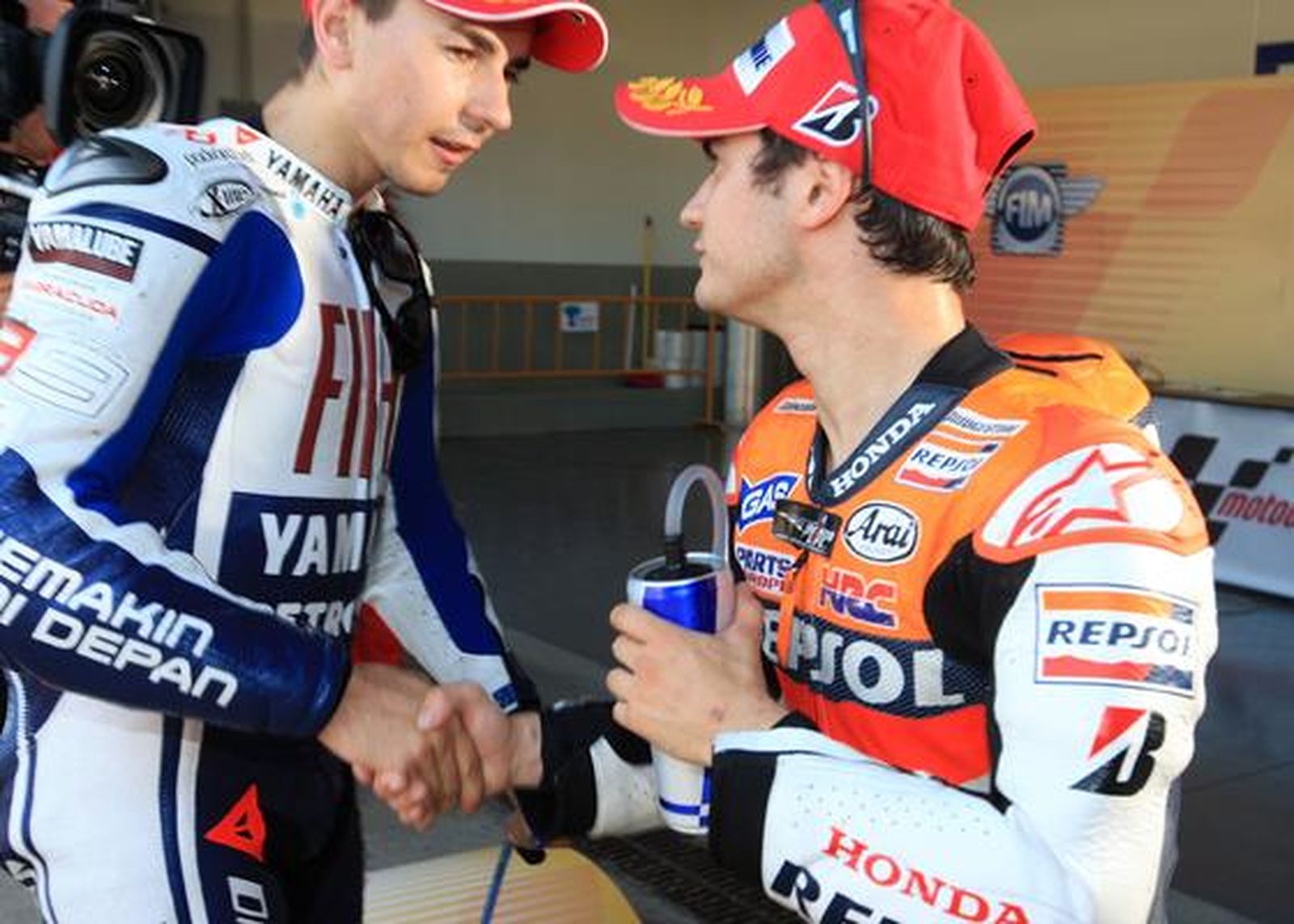 Tamizawa impide el pleno español en los entrenamientos oficiales del Gran Premio de España de Motociclismo, con ´poles´ para Pedrosa en MotoGP y Márquez en 125cc

Foto: Juan Carlos Toro/ Manuel Aranda