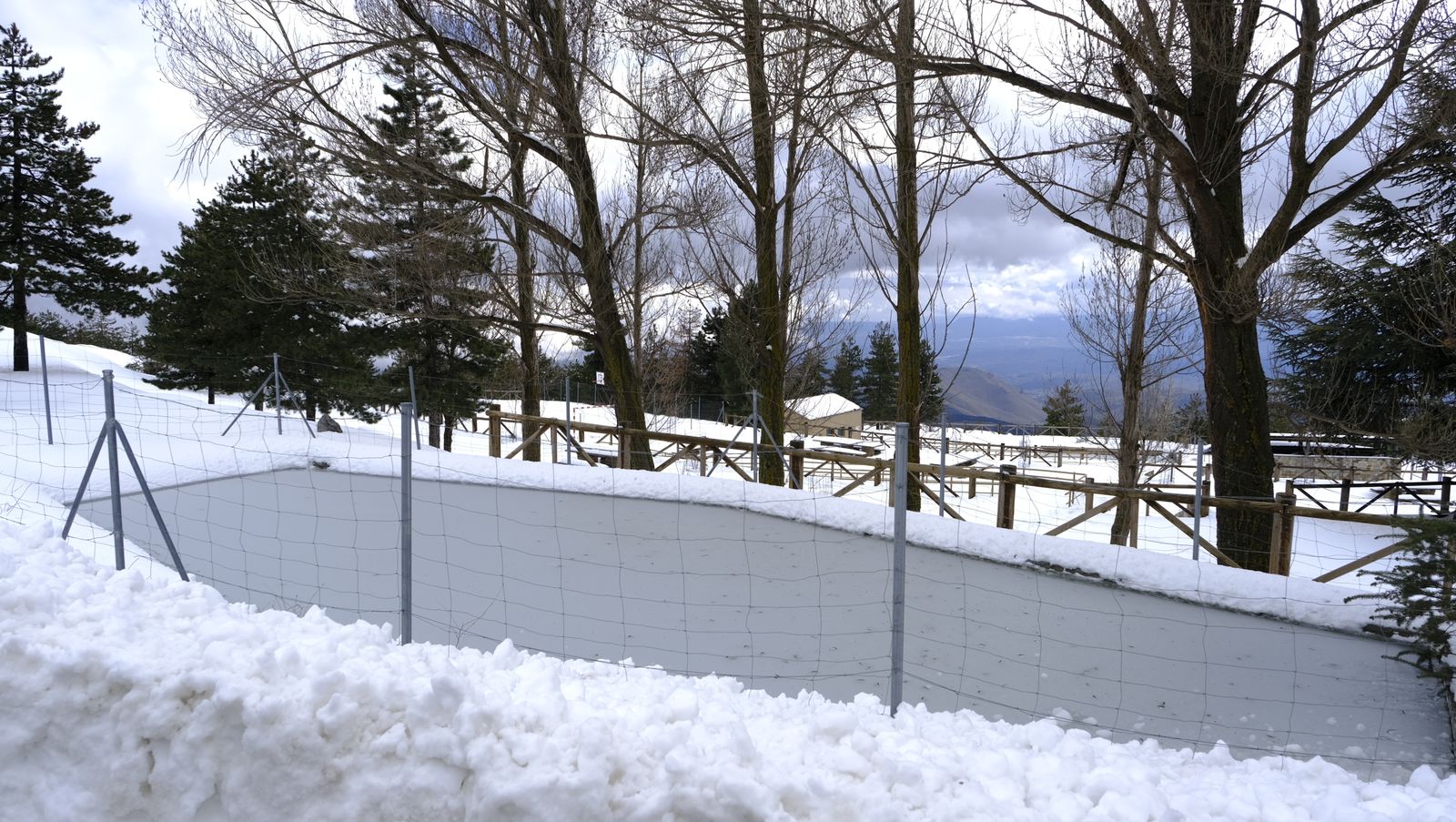Imágenes del temporal de nieve en la provincia de Almería.