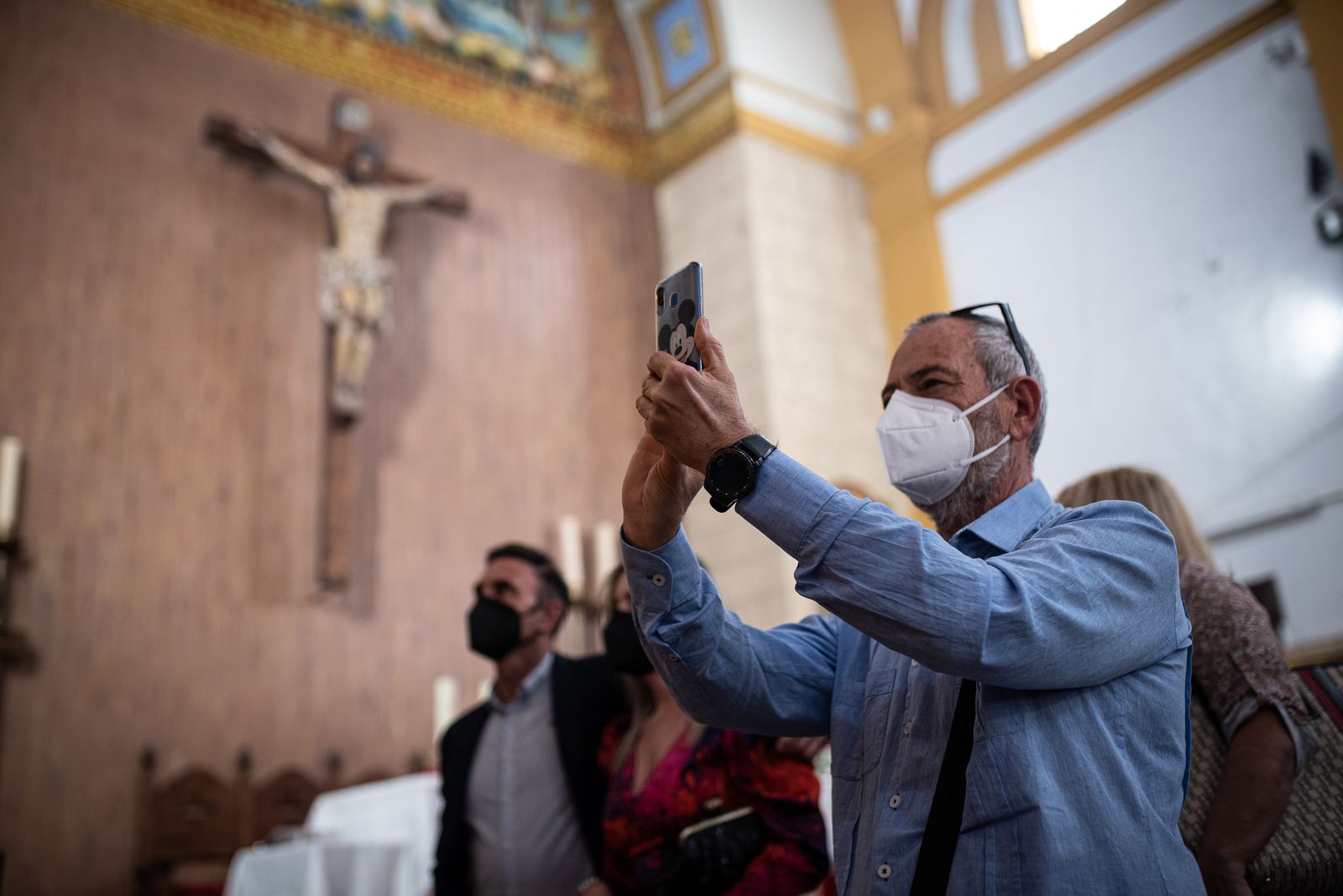Imágenes del ambiente cofrade en la Iglesia del Sagrado Corazón de Jesús