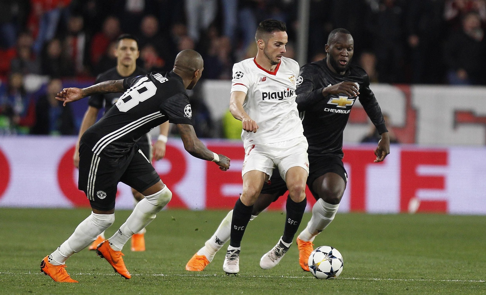 Las imágenes del Sevilla-Manchester United de Champions