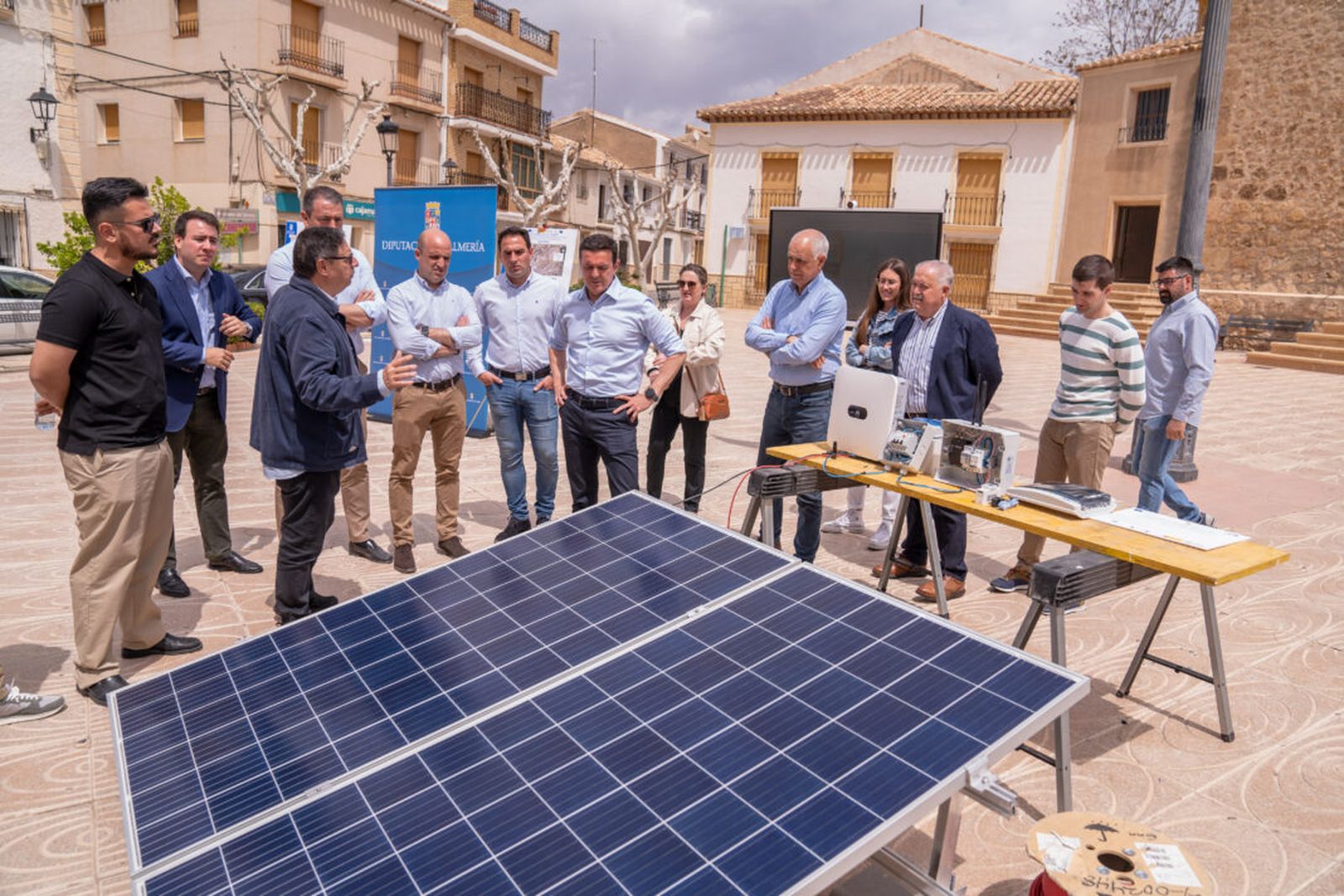 Diputación acerca las placas fotovoltaicas a más de 50 municipios.