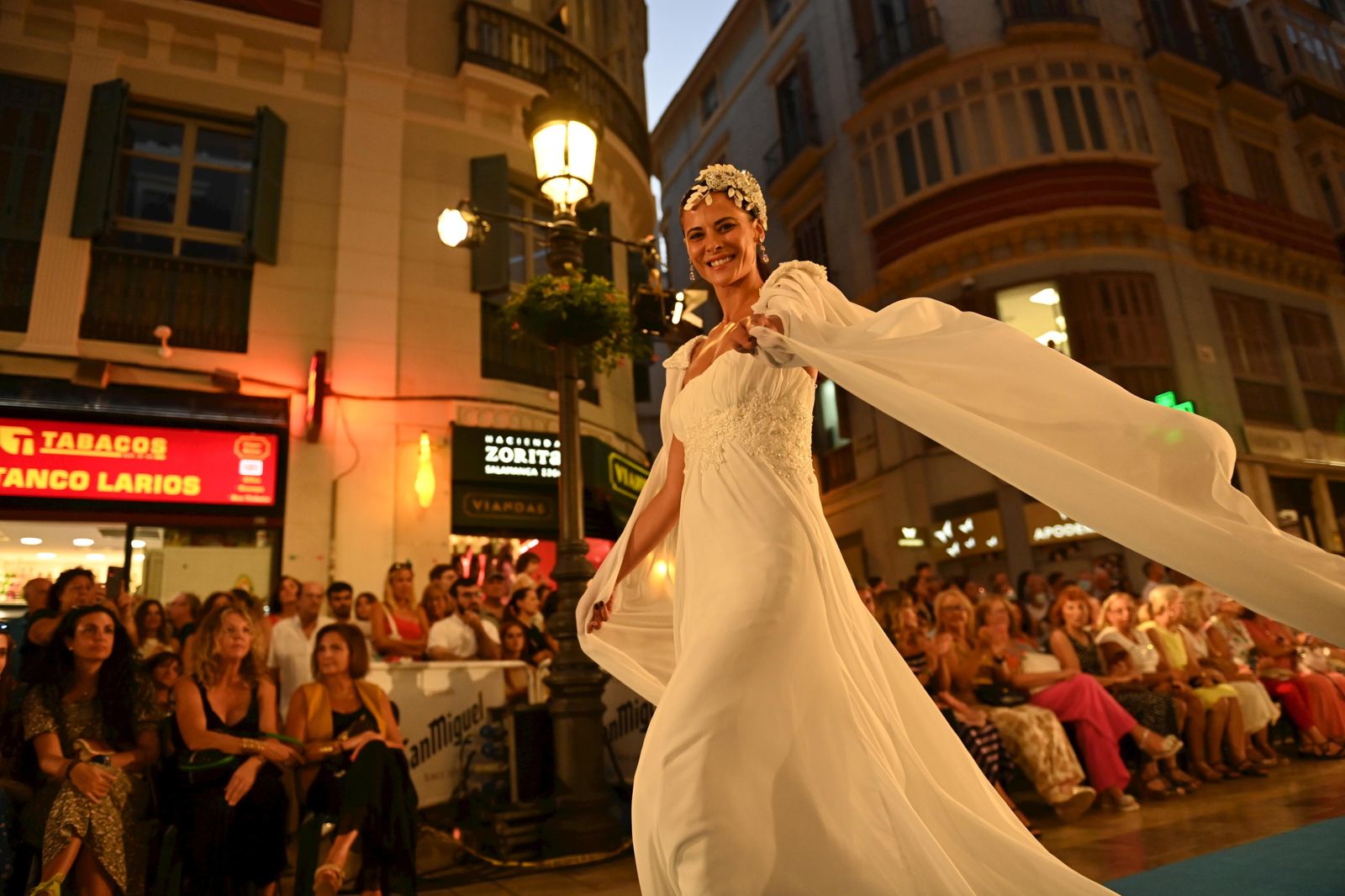 Segunda jornada de desfiles en calle Larios.