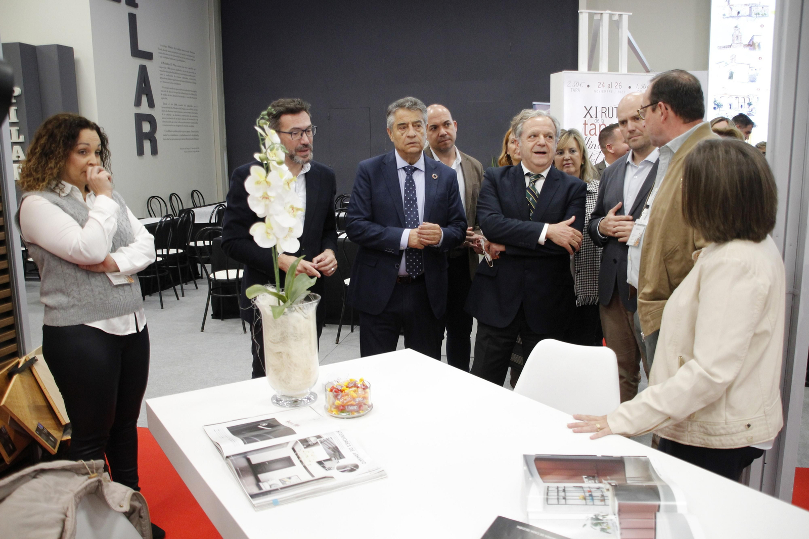 La inauguración de la II Feria de Bodas de Hinojosa del Duque, en imágenes
