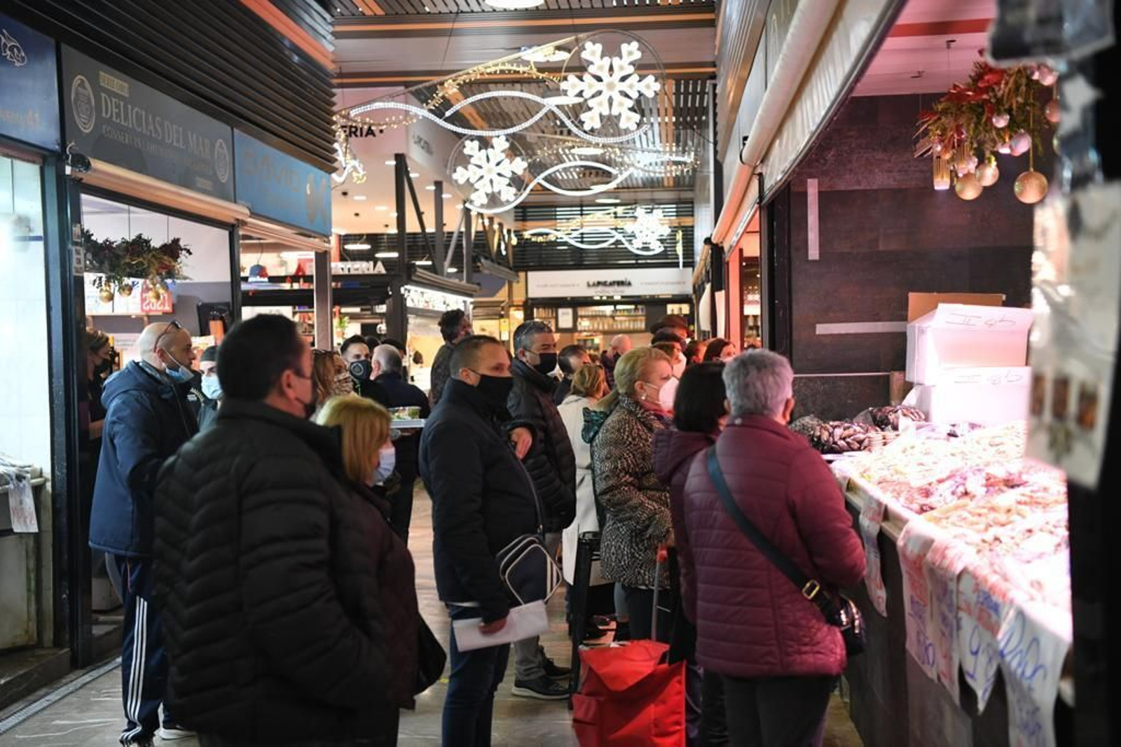 Así se prepara Granada para la cena de Nochebuena másespecial