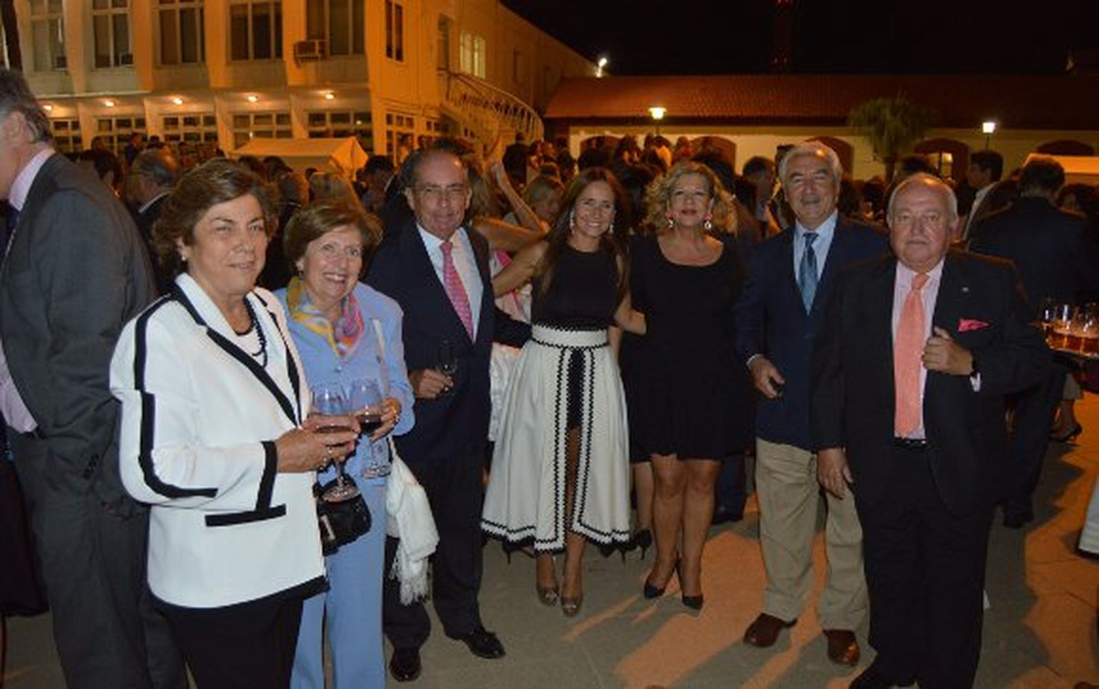 Pilar Diaz, Margarita Álvarez-Ossorio, Ángel Ruiz, Gema Pérez, Ana Alonso, Manuel Ávila y Emilio Corbacho.

Foto: Ignacio Casas de Ciria