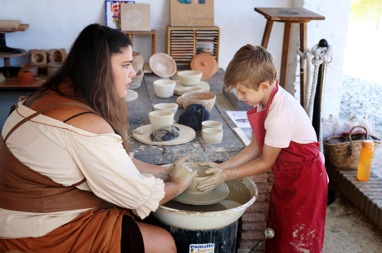 Imágenes de la Jornada de Puertas Abiertas del Muelle de las Carabelas con motivo del 3 de agosto
