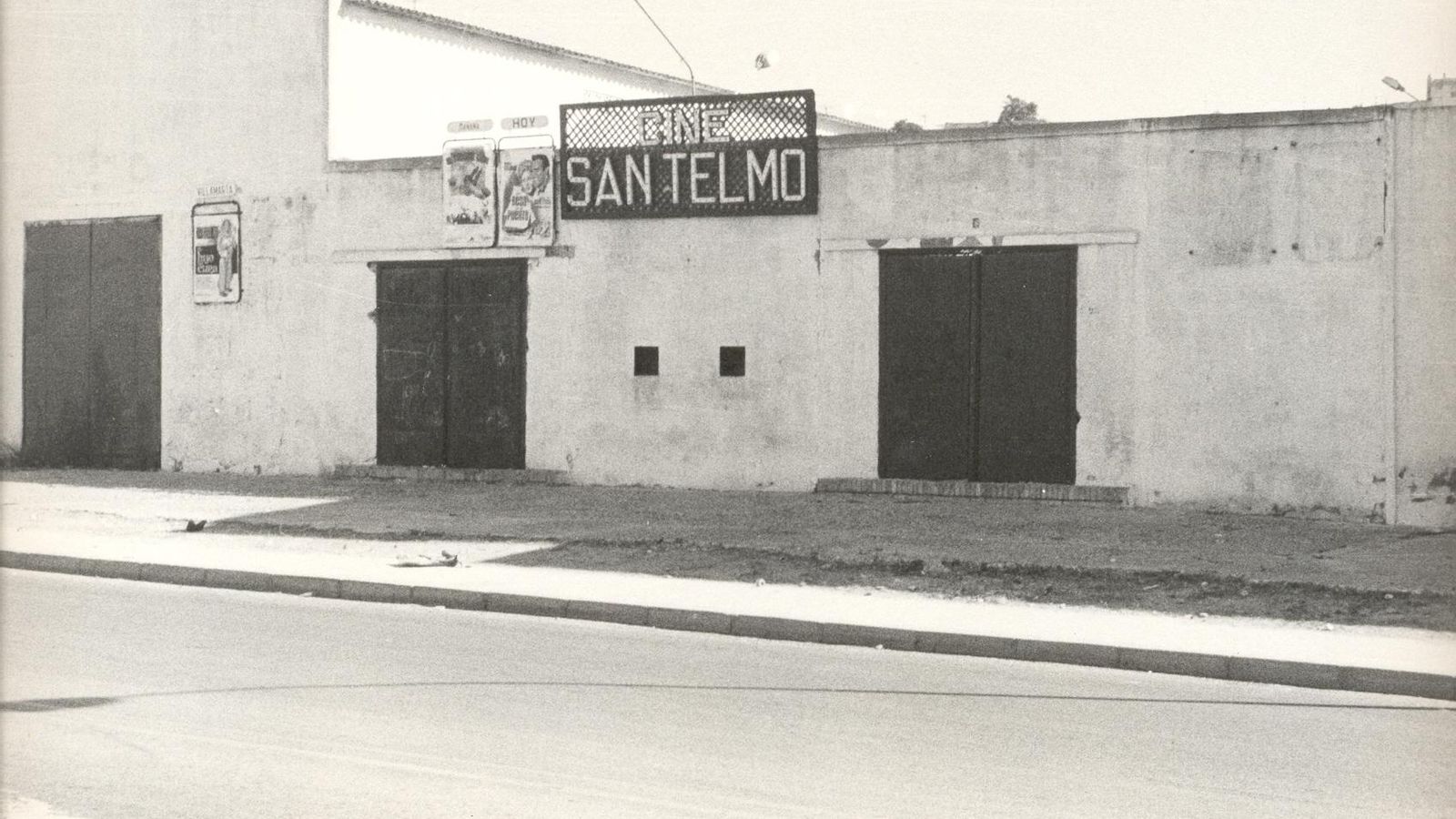 Fachada del cine San Telmo.