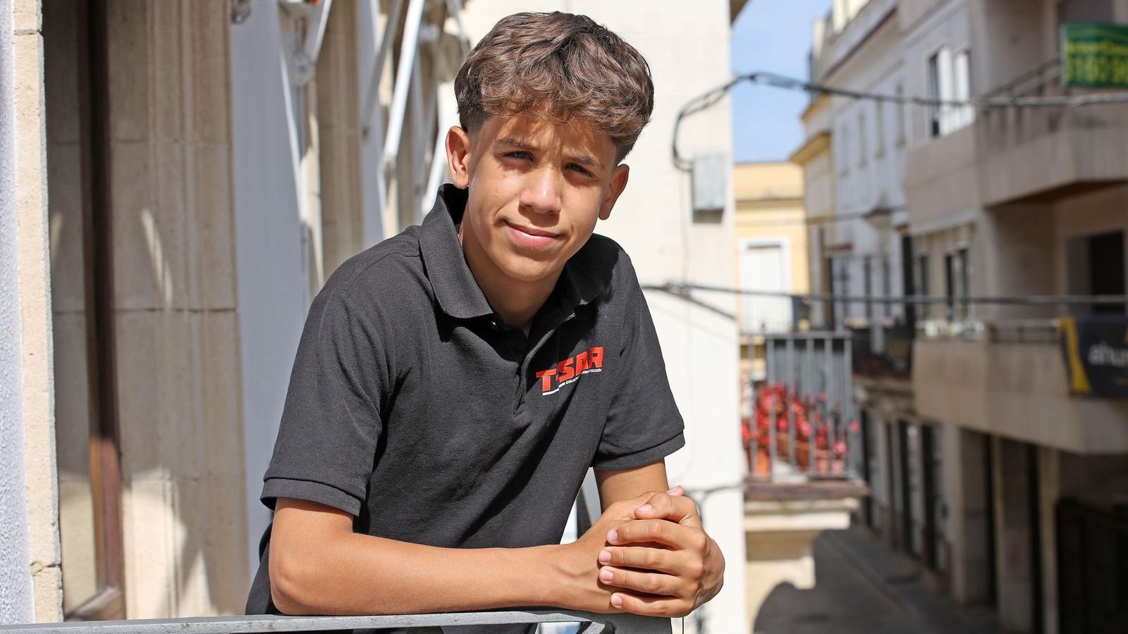 Primer plano del joven piloto jerezano.