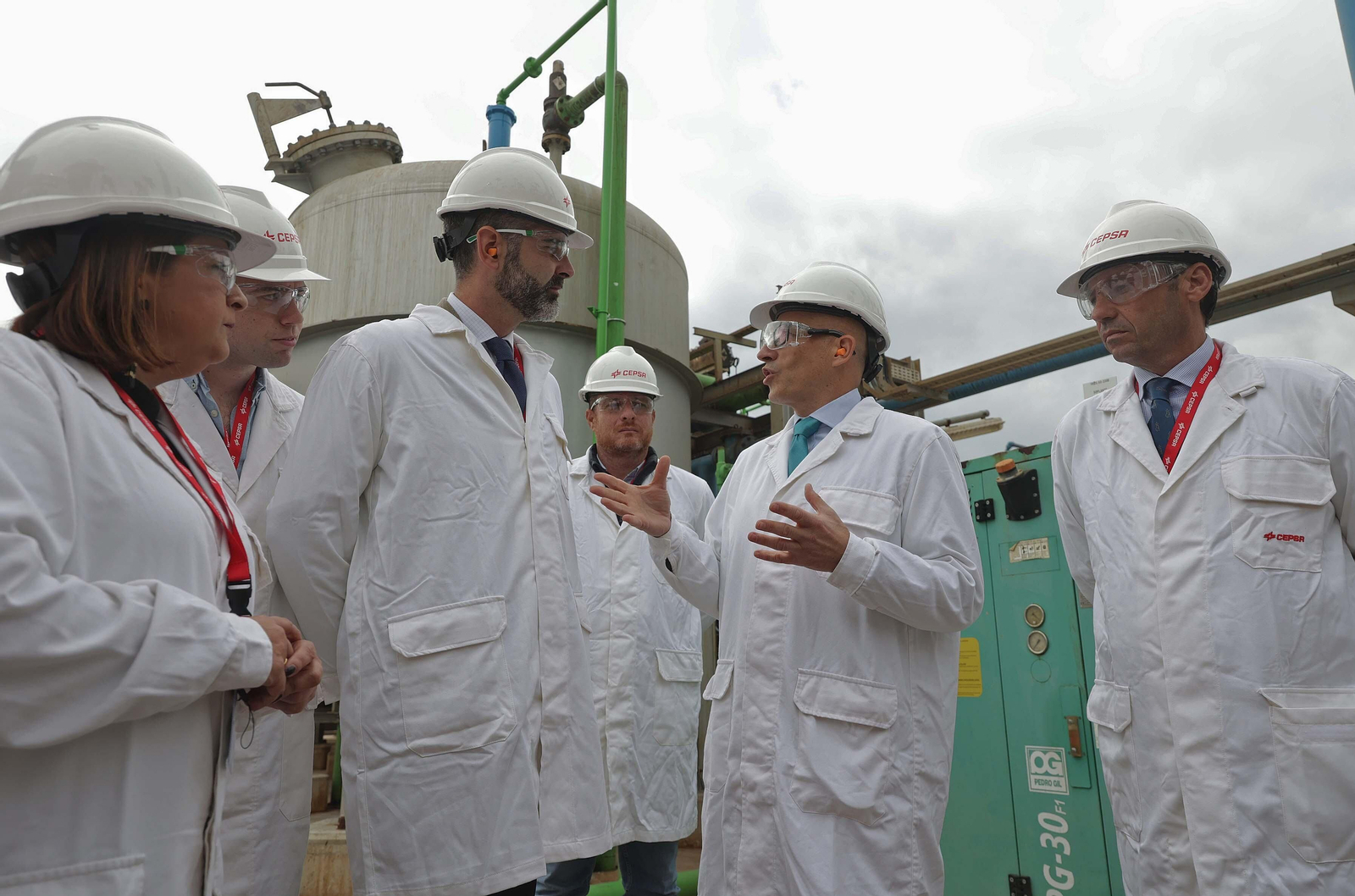 Imágenes de la inauguración de la nueva planta de reutilización de agua de Cepsa