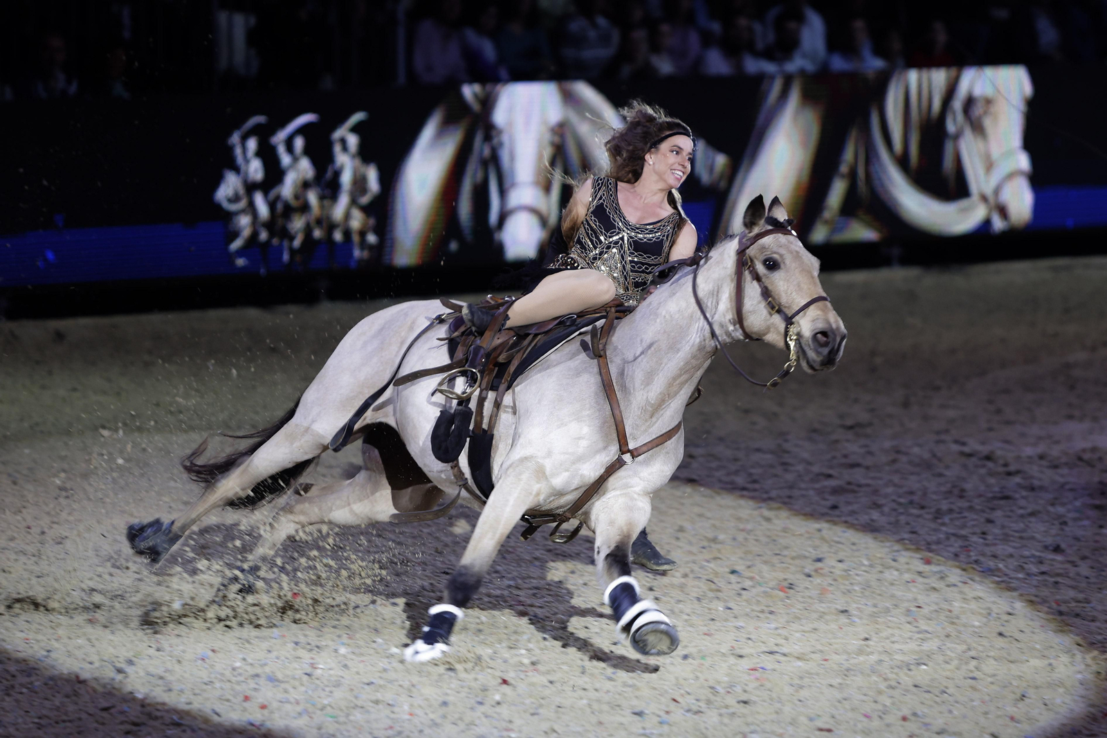 Las imágenes del espectáculo de  SICAB 2022