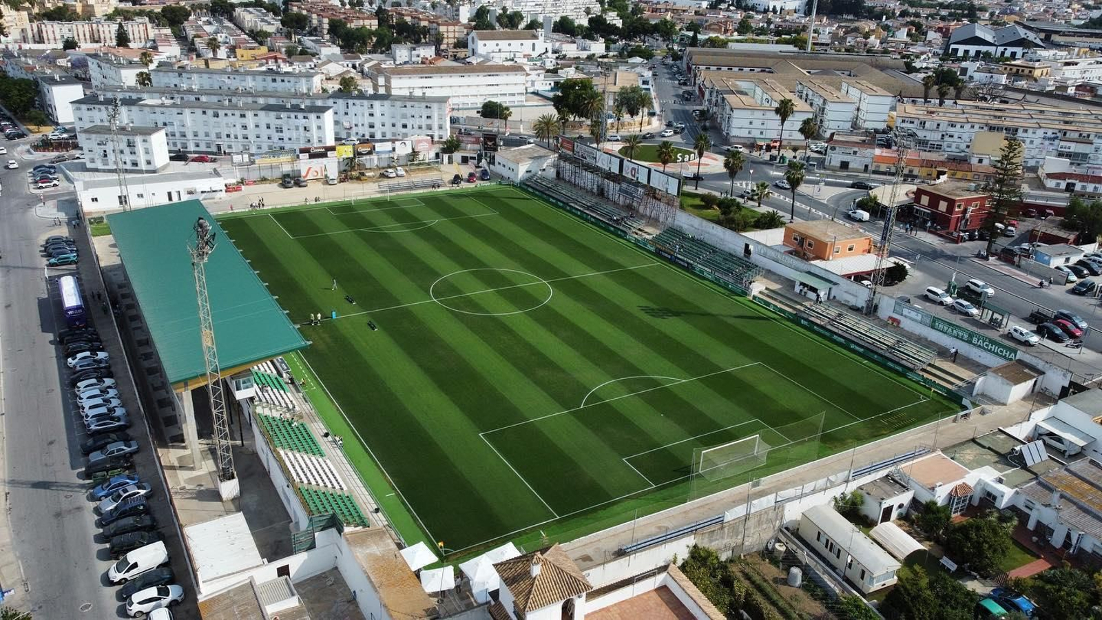 Imagen del estadio de El Palmar, en Sanlúcar.