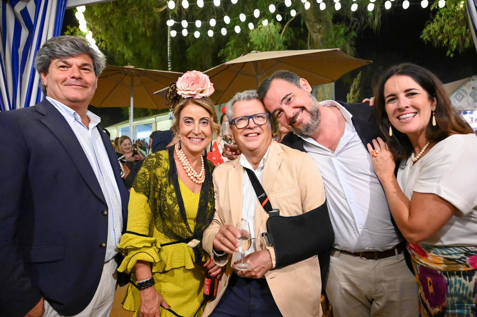 Imágenes del ambiente del ambiente de la noche del sábado en la Feria de Otoño y del Caballo 2025 de Huelva