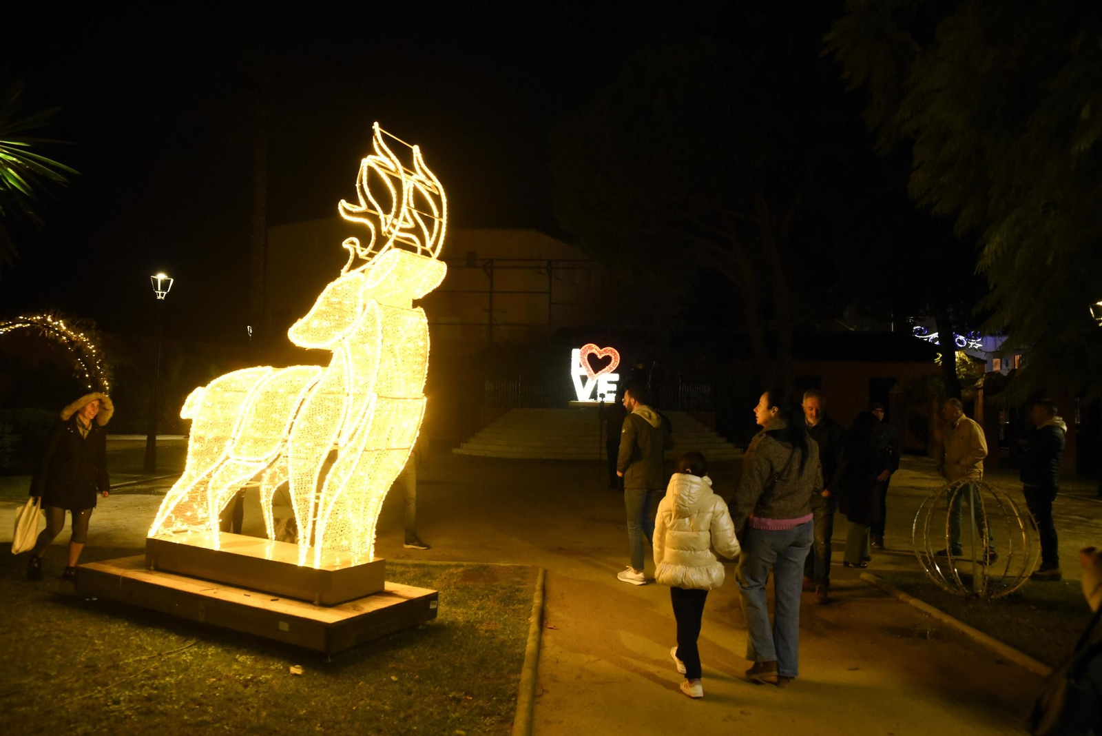 Fotos del poblado navideño de los Jardines Saccone de La Línea