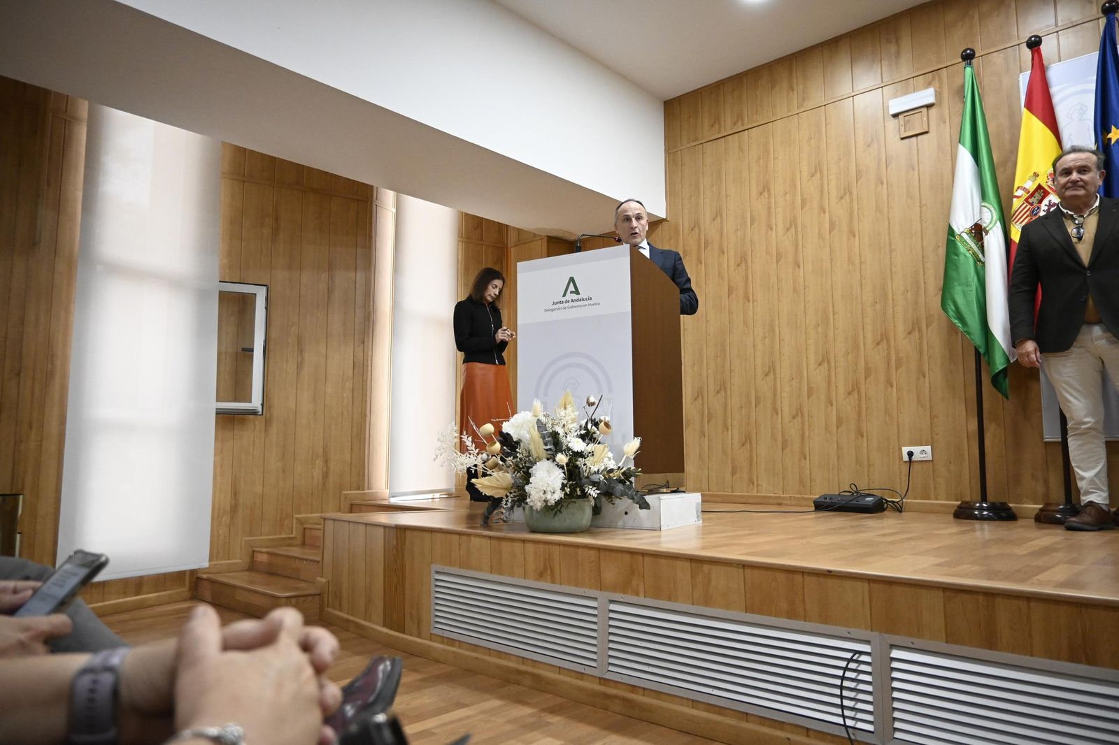 Imágenes del reconocimiento a las entidades que participaron en la emergencia de Cueva de la Mora