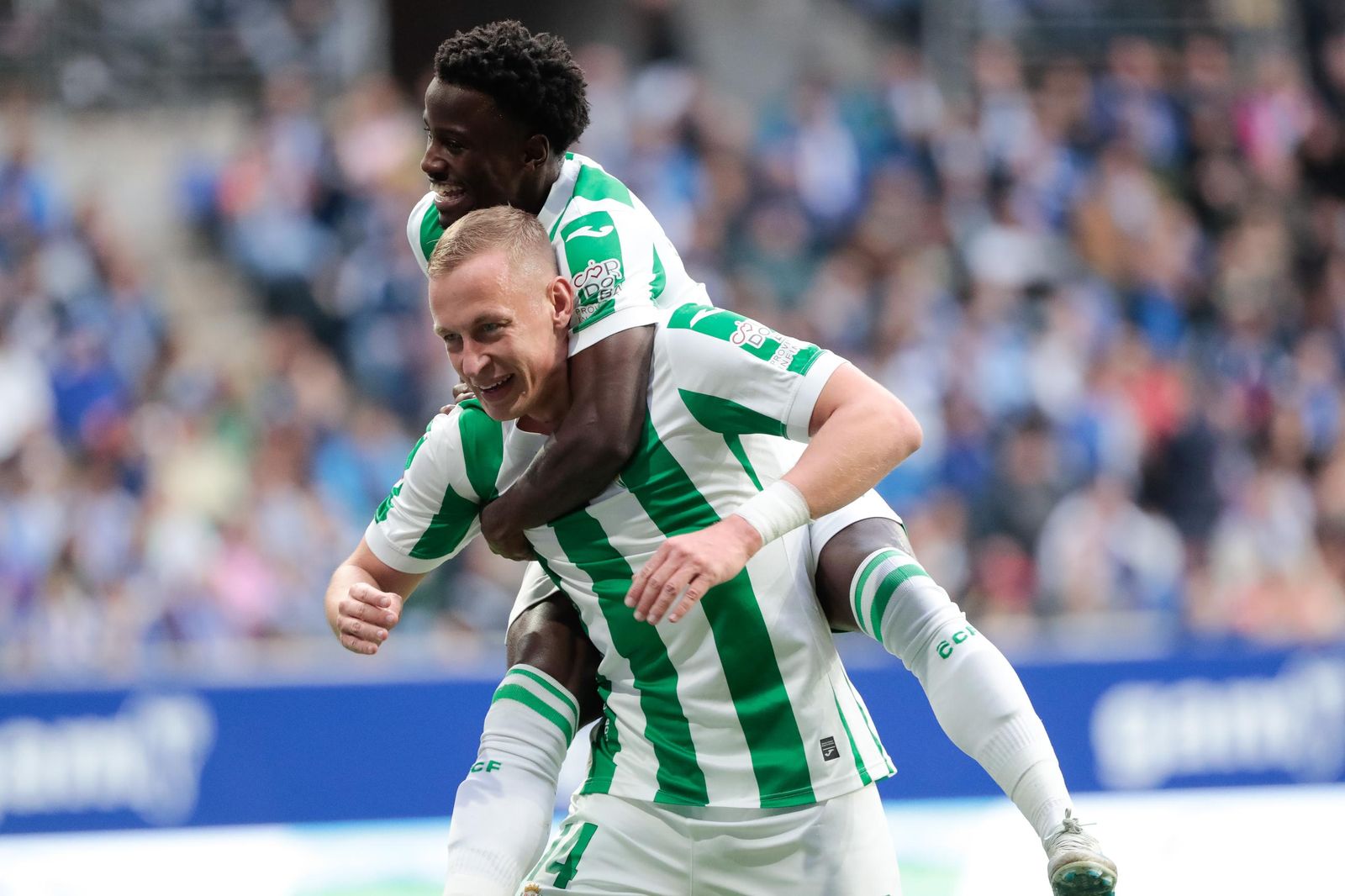 Las mejores fotos del triunfo del Córdoba CF en Oviedo