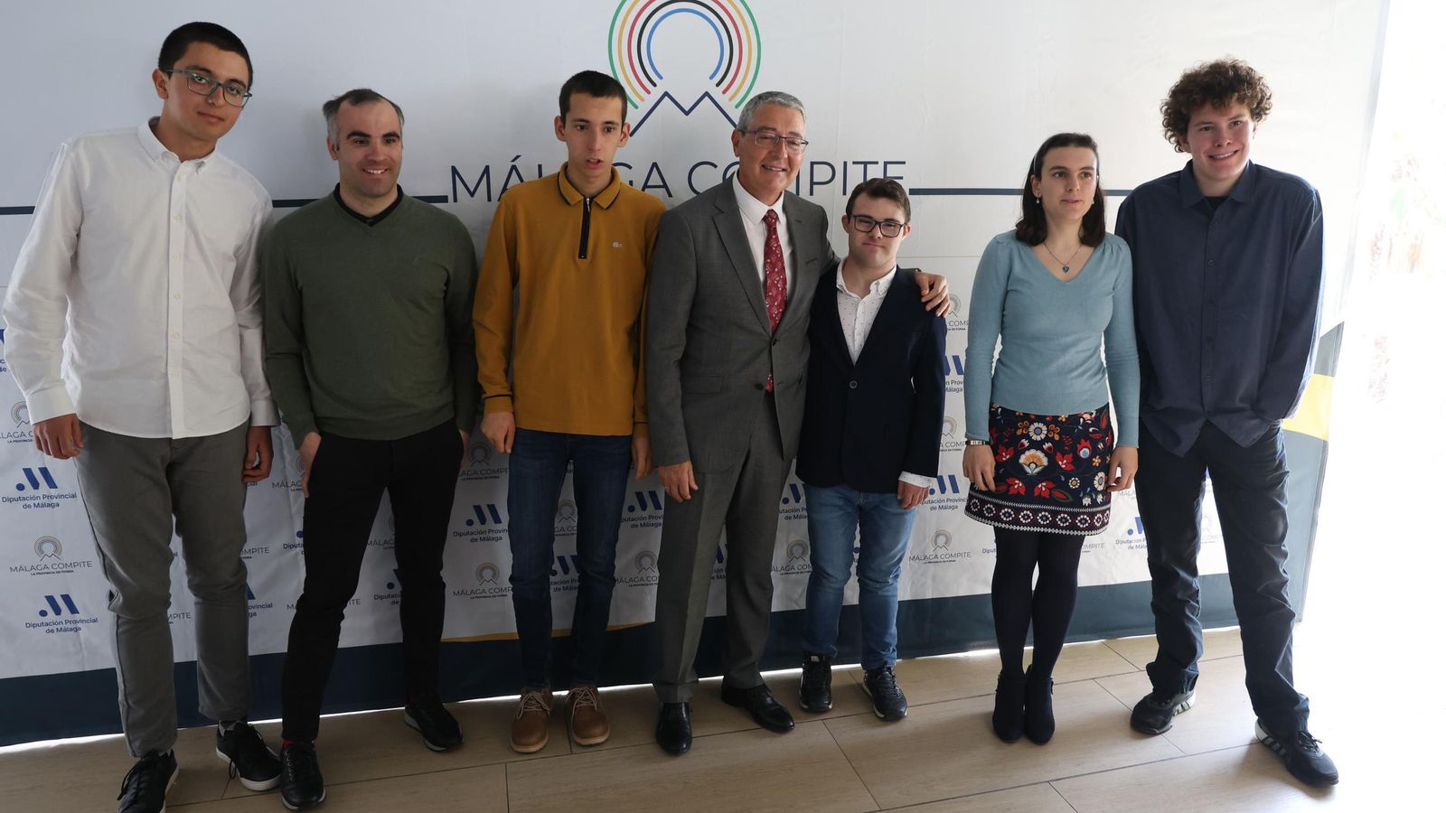 La Diputación homenajea a los malagueños olímpicos en París y premia a diferentes deportistas