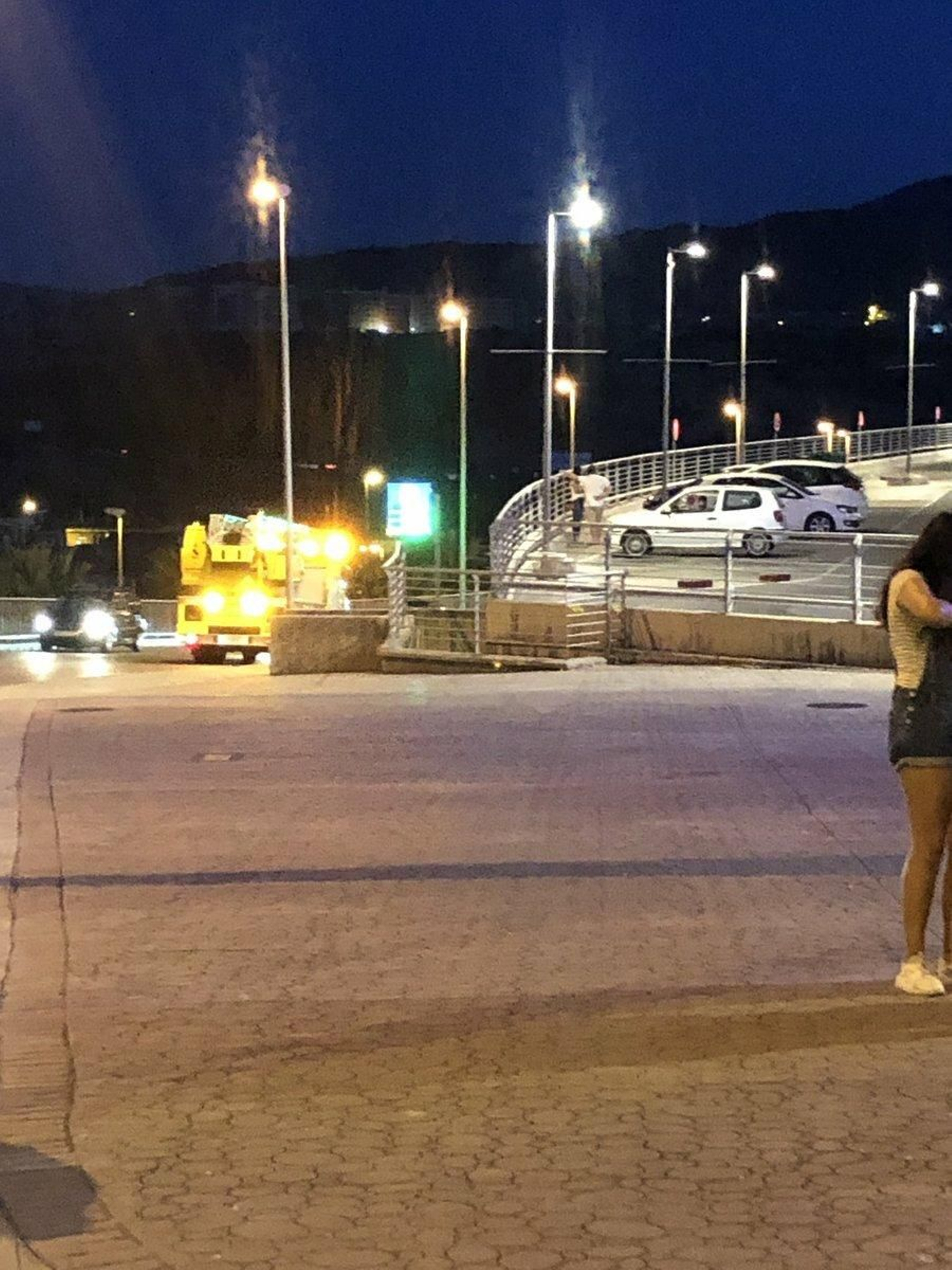 Los bomberos en el Puerta Europa.