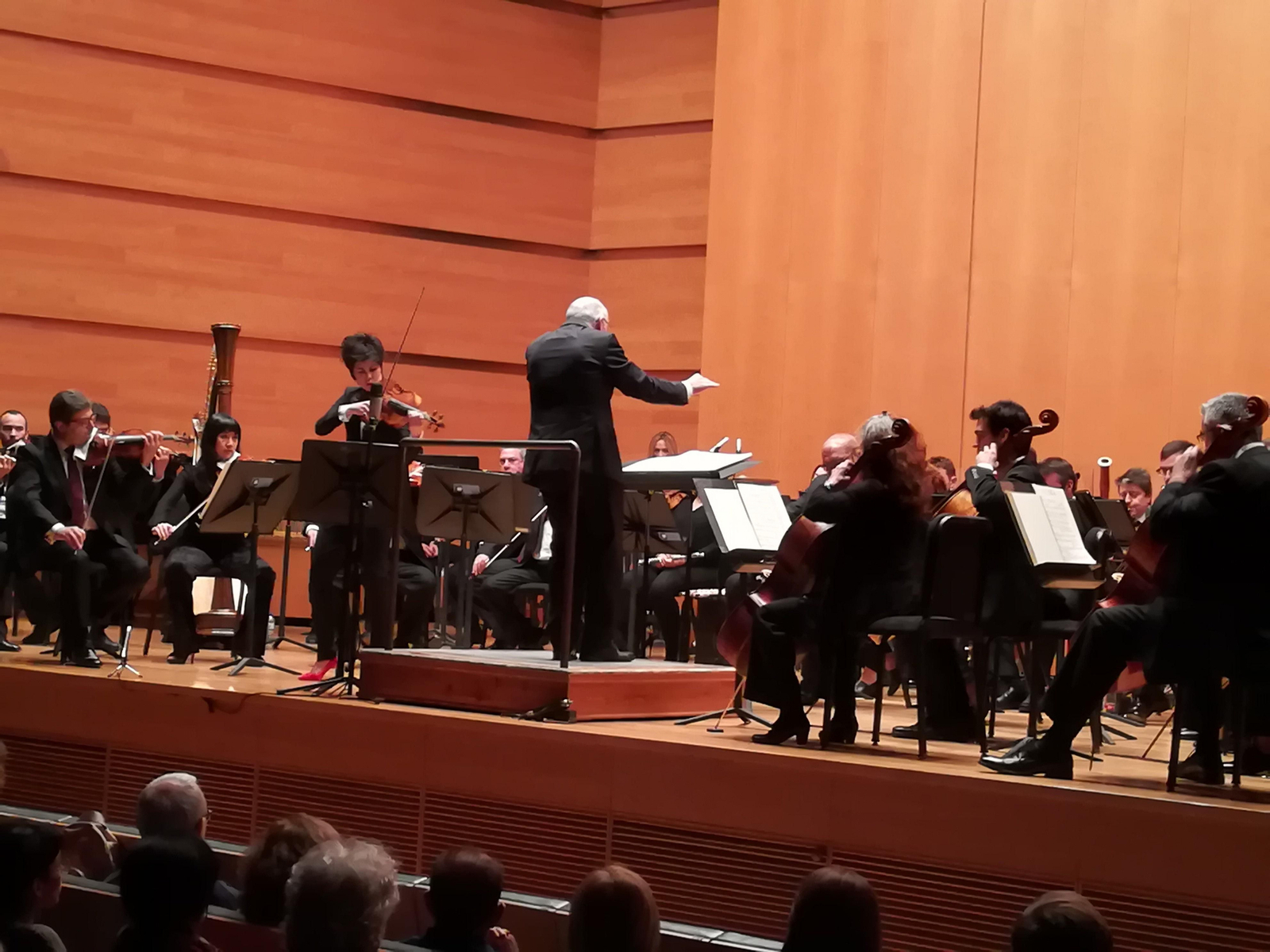 Un momento de la actuación de la Orquesta de Córdoba en el Palacio de Congresos.