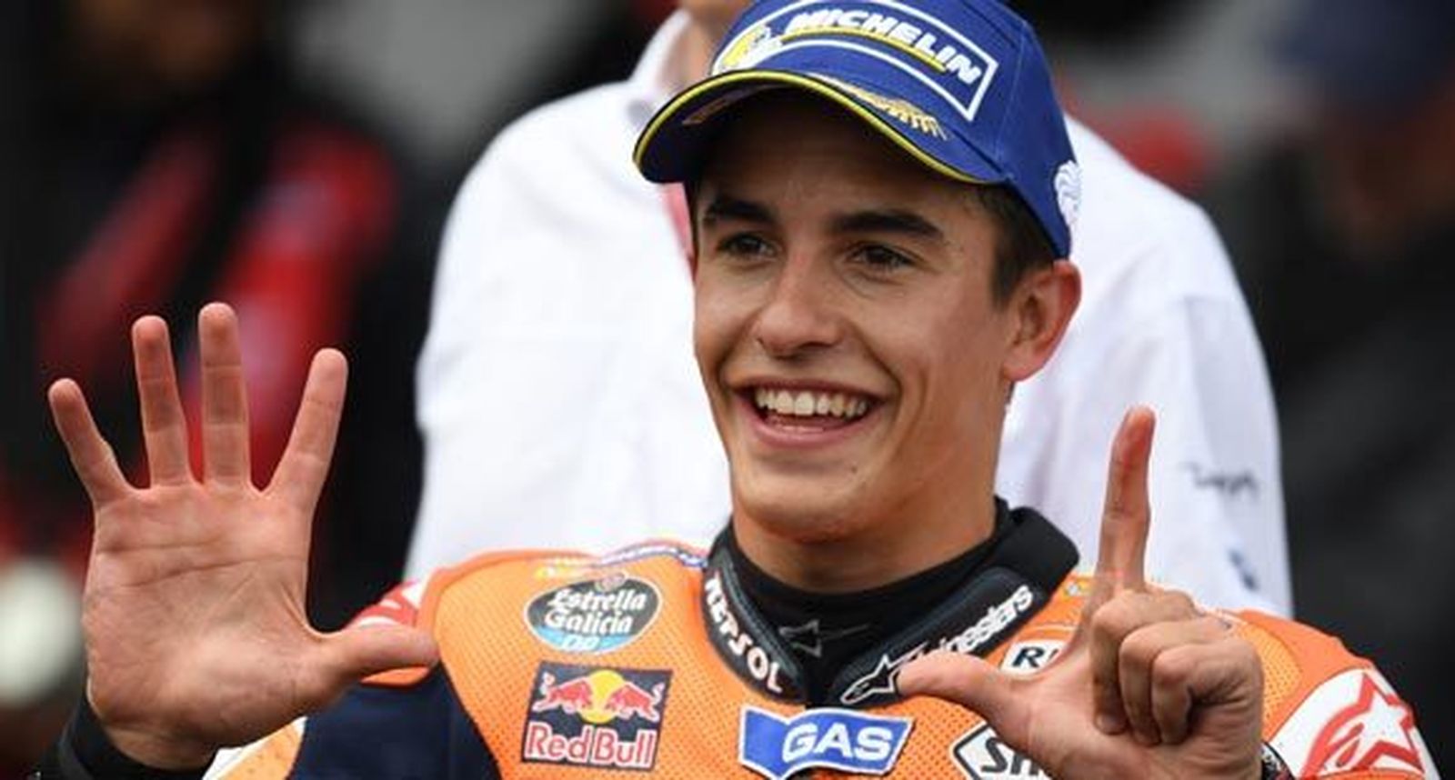 Márquez gana en Alemania y refuerza su liderato