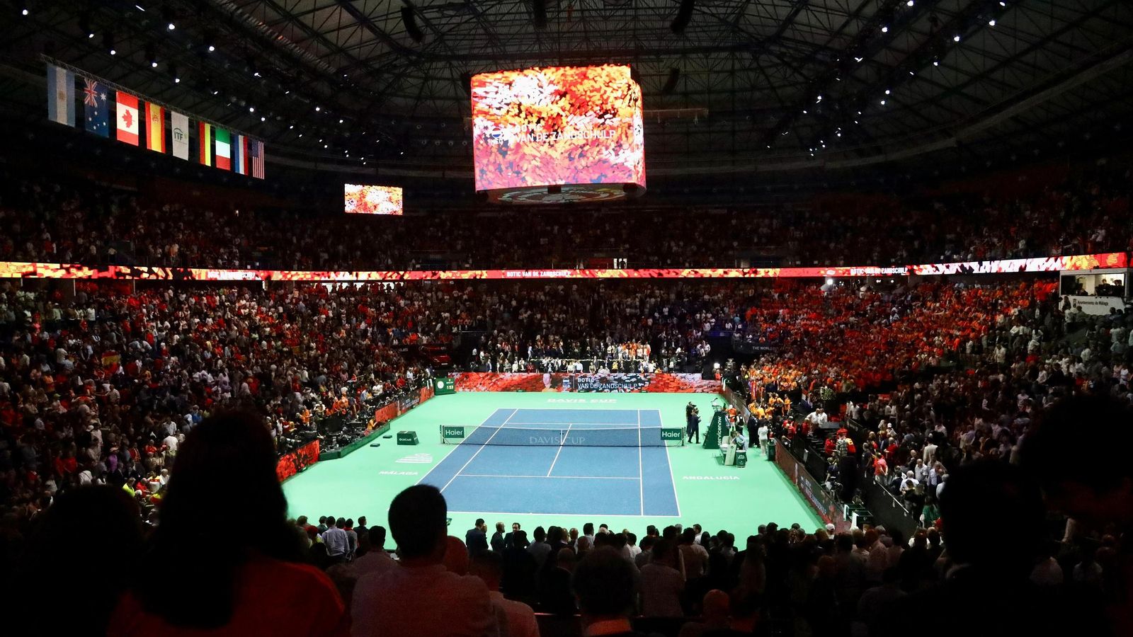 Búscate en las gradas del Carpena en la Copa Davis de Málaga