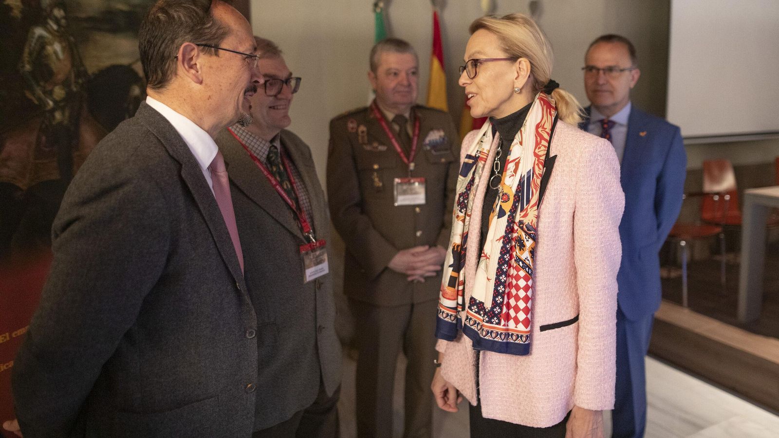 La embajadora alemana asistió a la inauguración del Congreso sobre Carlos V.