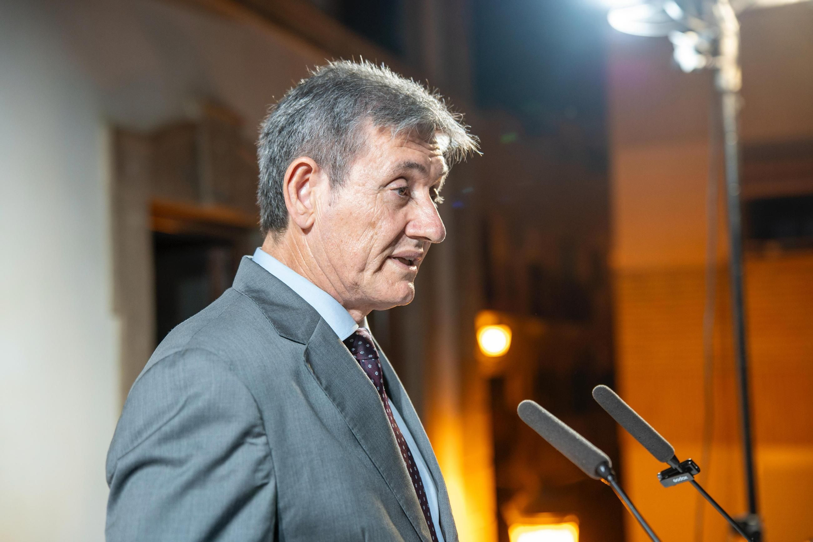 Manuel Cortés, alcalde de Adra.