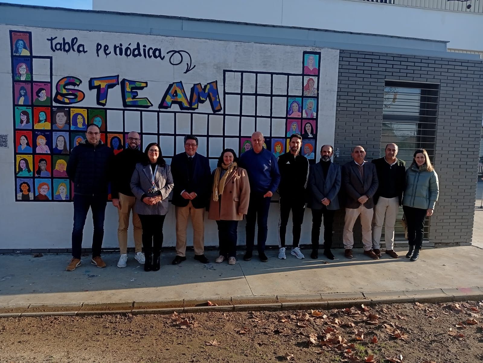 Un momento de la visita al IES Elena García Armada