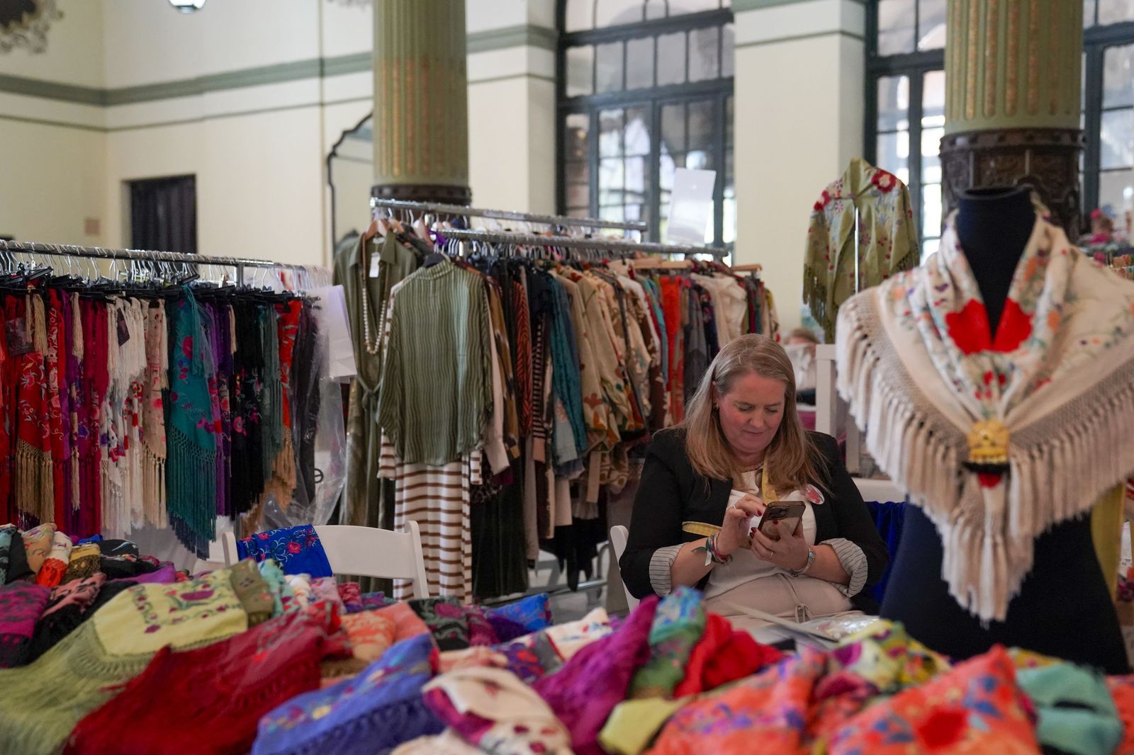 Las fotos del Rastrillo Nuevo Fututo en el Casino de la Exposición