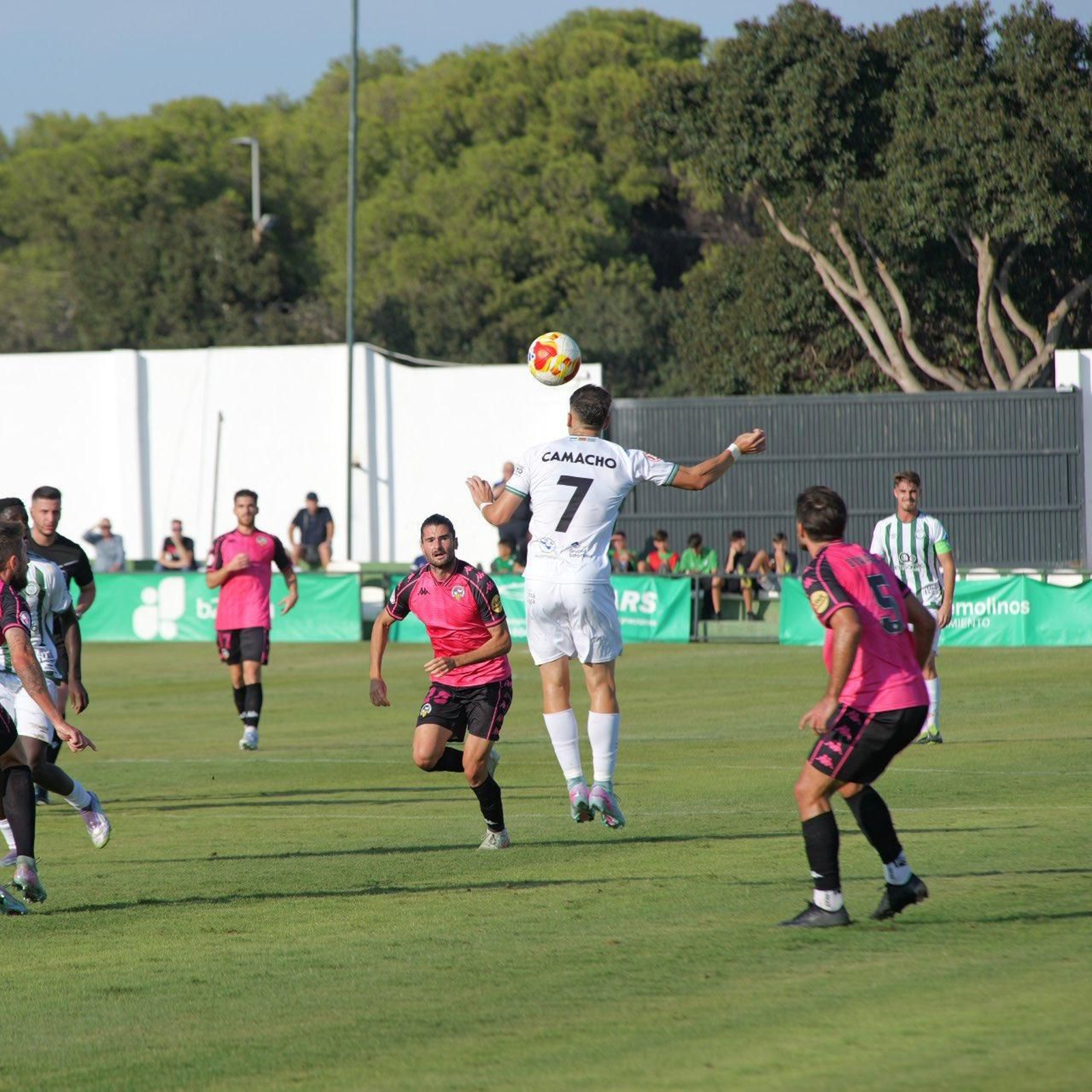 El Juventud de Torremolinos saca un punto de oro ante el Sabadell (1-1)
